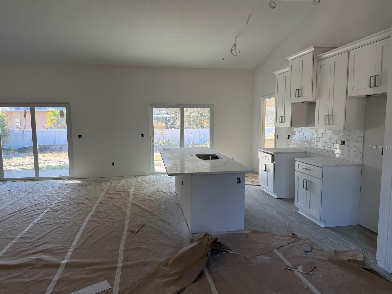 Kitchen island - 15061 MCGRAW AVE, PORT CHARLOTTE