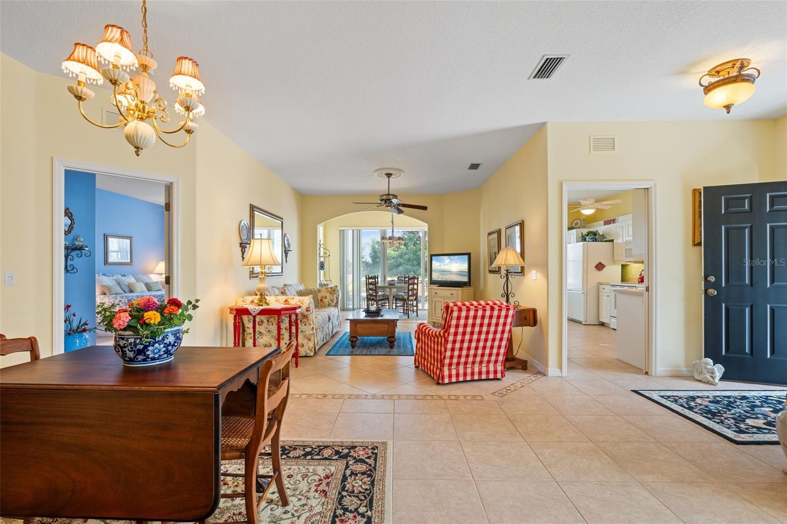 Villa at 905 BARCLAY CT, VENICE, photo 6 of 65