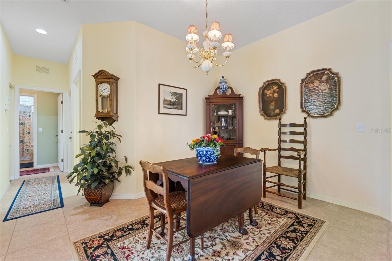 Villa at 905 BARCLAY CT, VENICE, photo 23 of 65