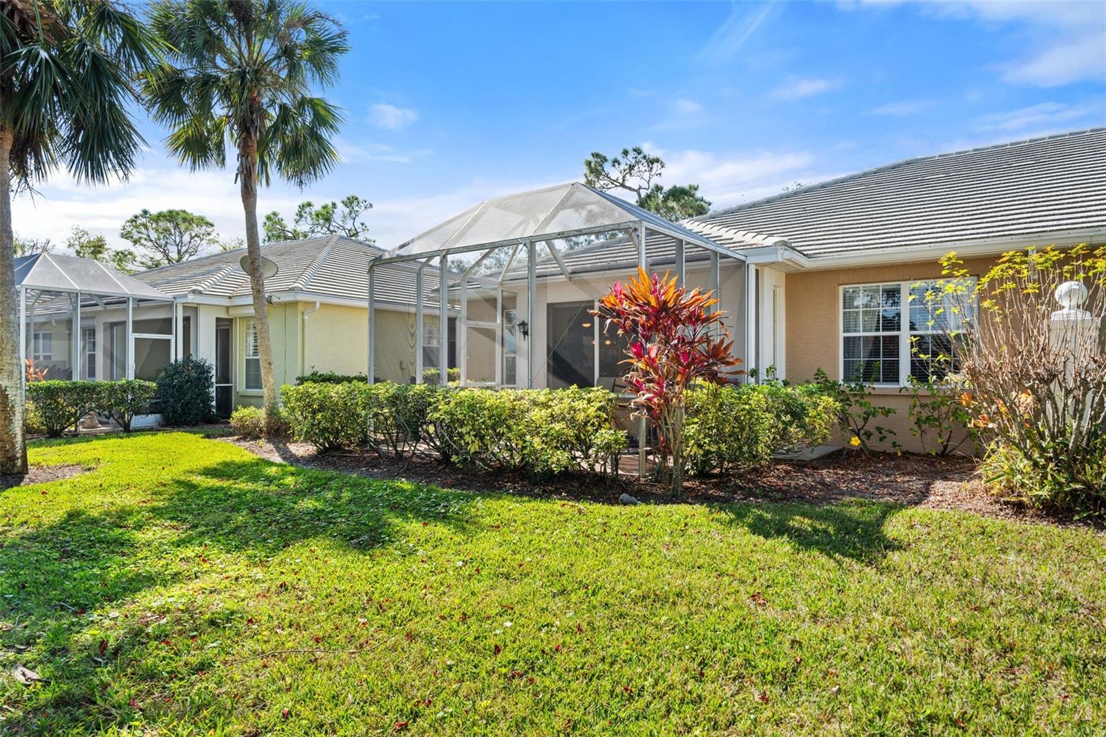 Villa at 905 BARCLAY CT, VENICE, photo 38 of 65