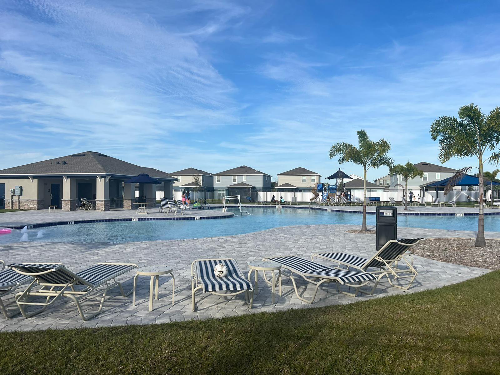 CONDOMINIUM SWIMMING POOL - 413 CEDAR KEY ST, DAVENPORT