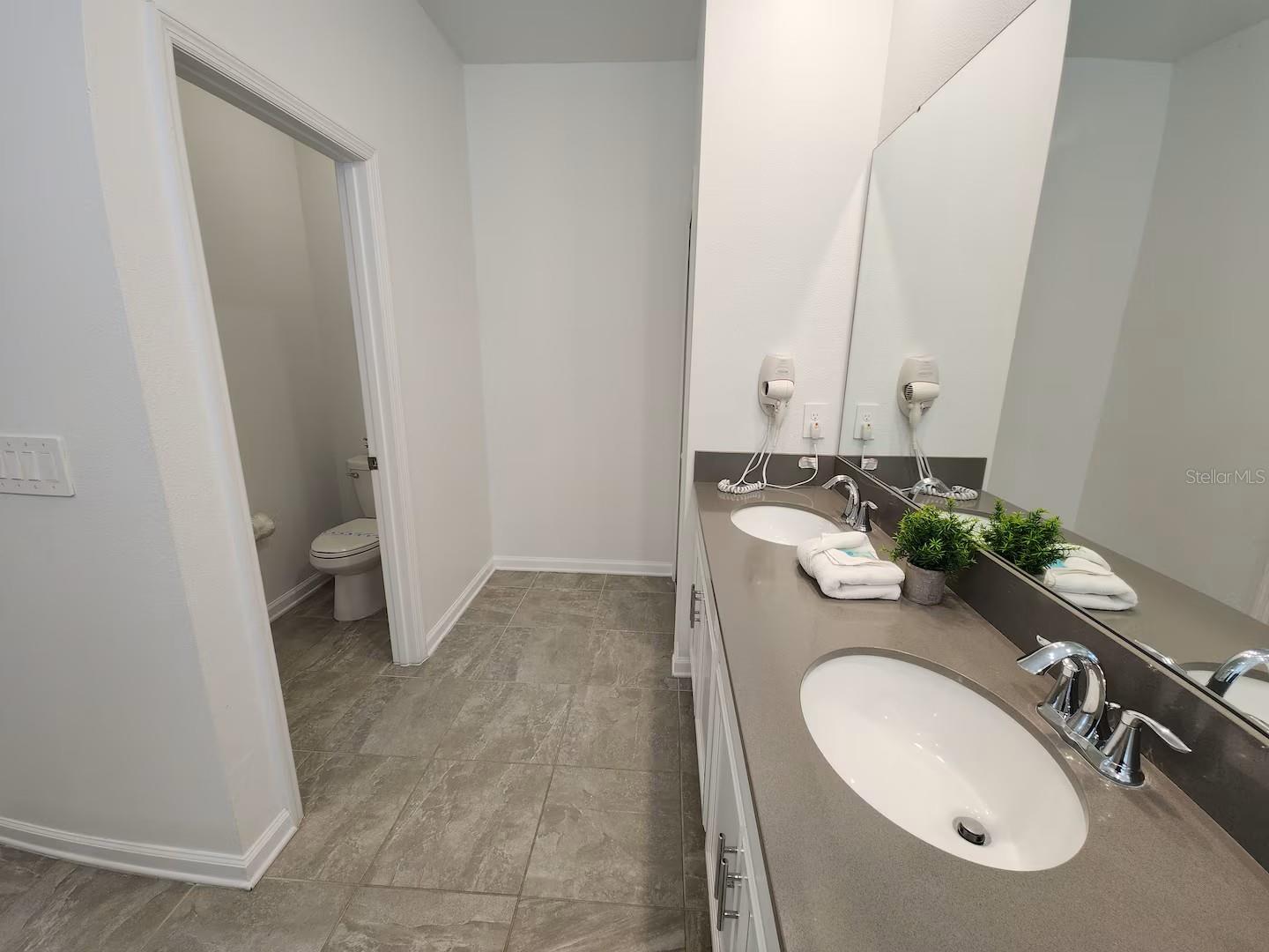 Condominium at 8885 CABOT CLIFFS DR #103, DAVENPORT, photo 15 of 36