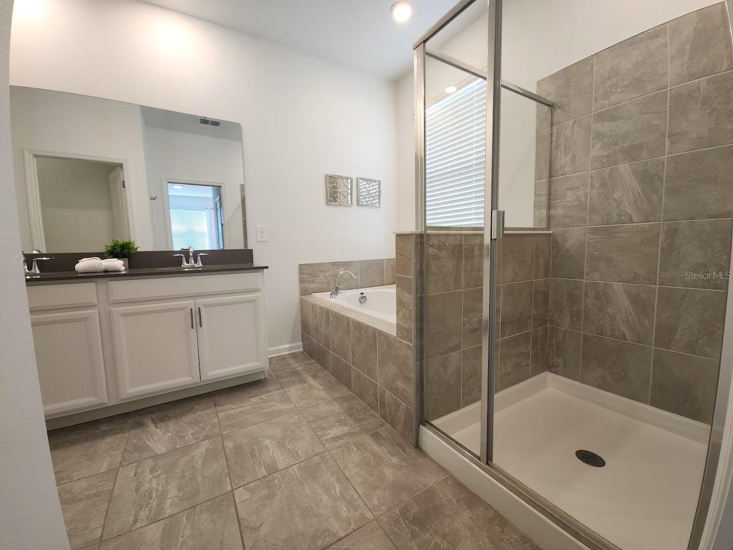 Condominium at 8885 CABOT CLIFFS DR #103, DAVENPORT, photo 18 of 36
