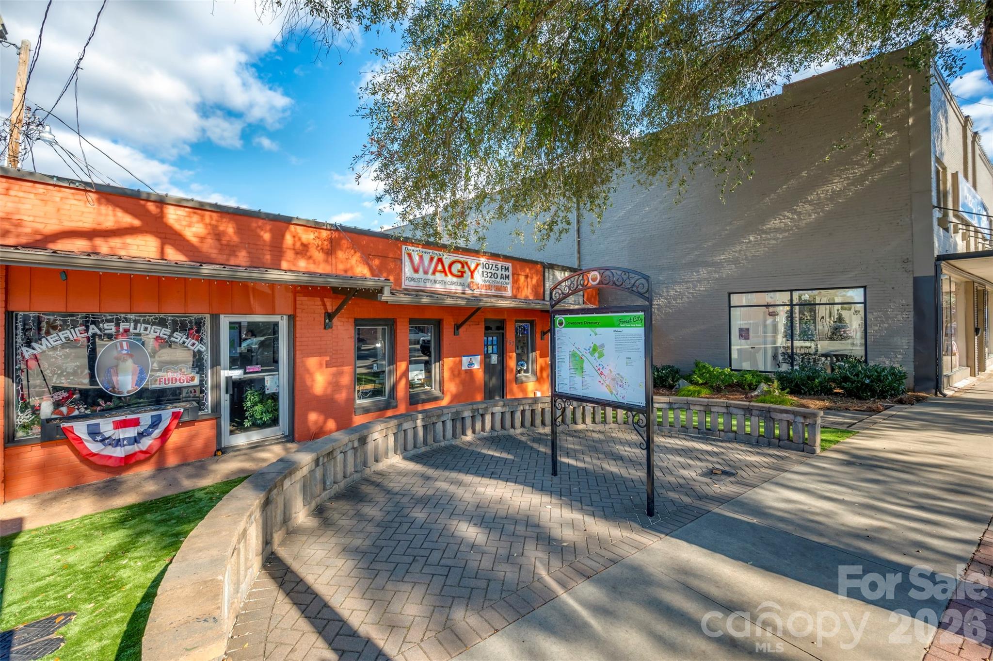 Retail at 155/157 E Main Street, Forest City, photo 2 of 20