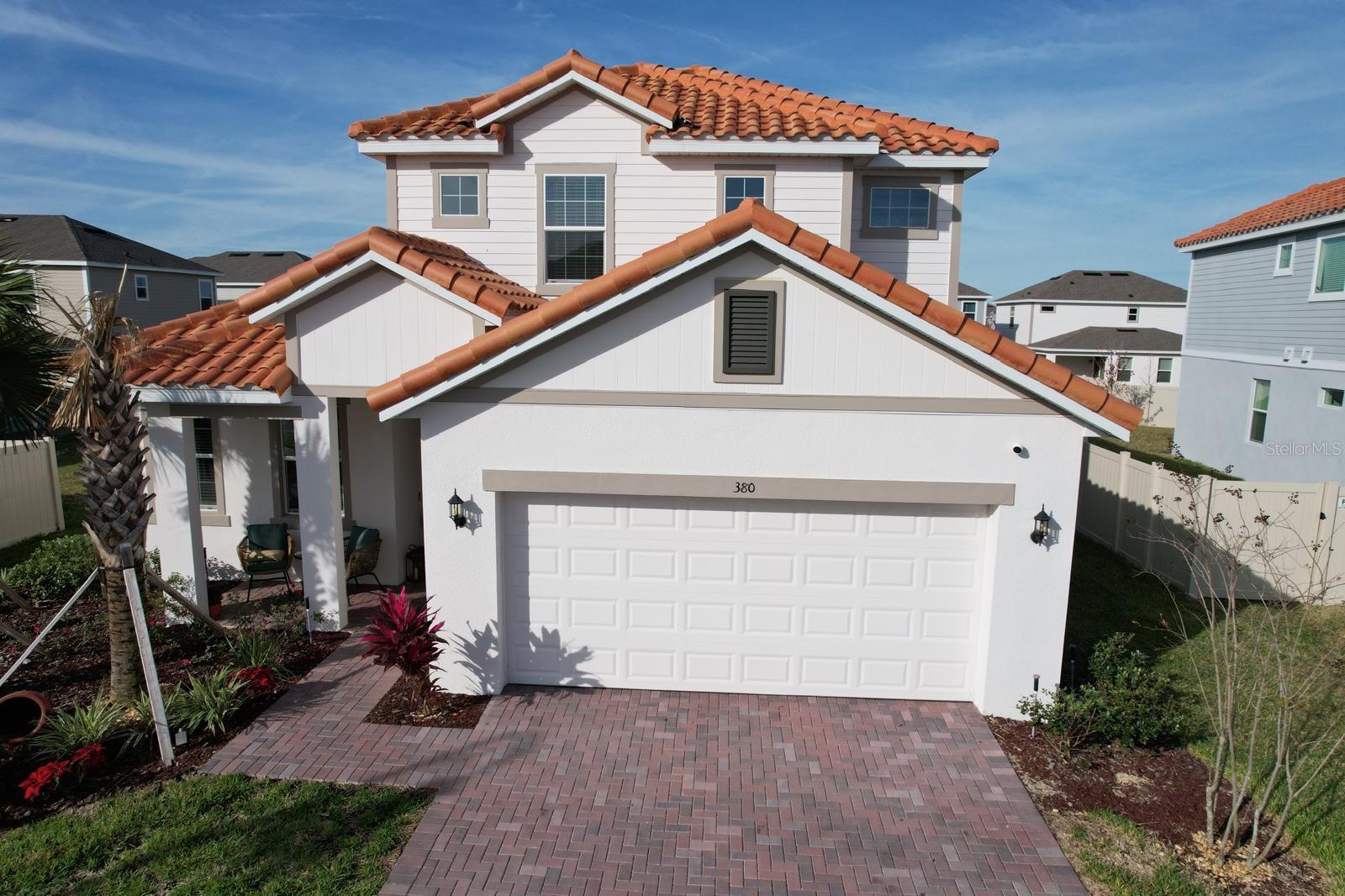 380 CABELLO DR