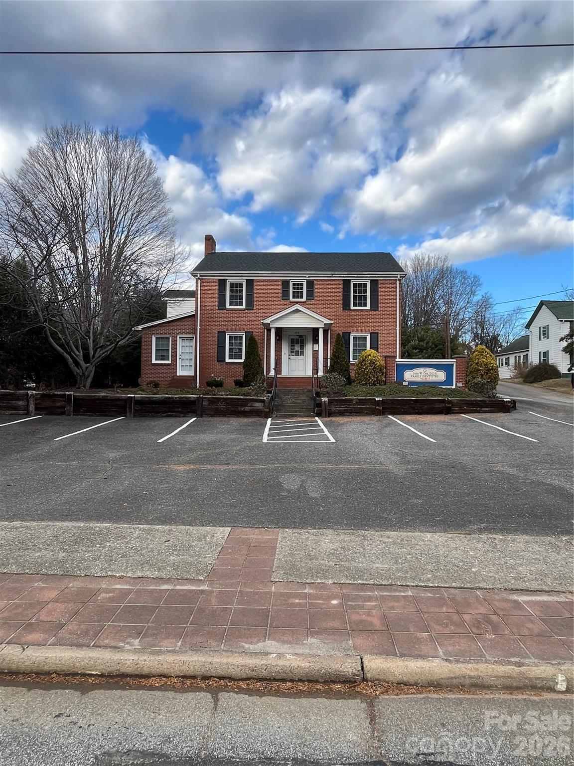 420 Harper Avenue NW