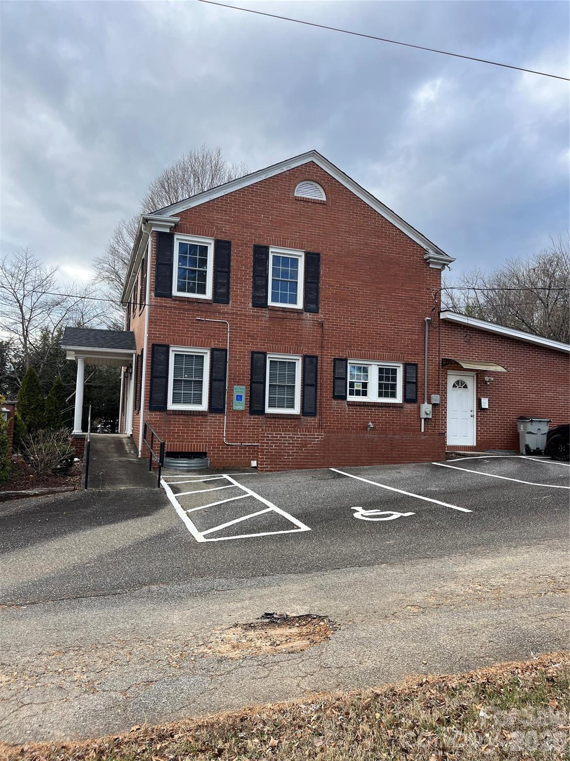 Office at 420 Harper Avenue NW, Lenoir, photo 25 of 30