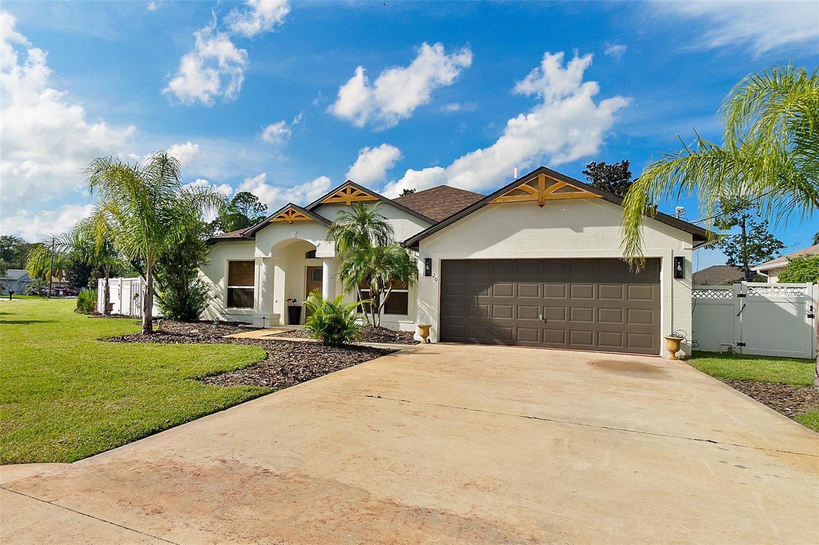 Single Family Residence at 20 EASTWOOD DR, PALM COAST, photo 2 of 60