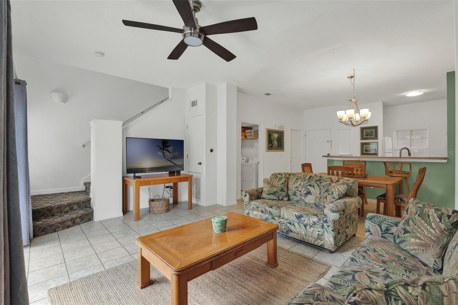 Townhouse at 1086 PARK RIDGE CIR, KISSIMMEE, photo 4 of 57