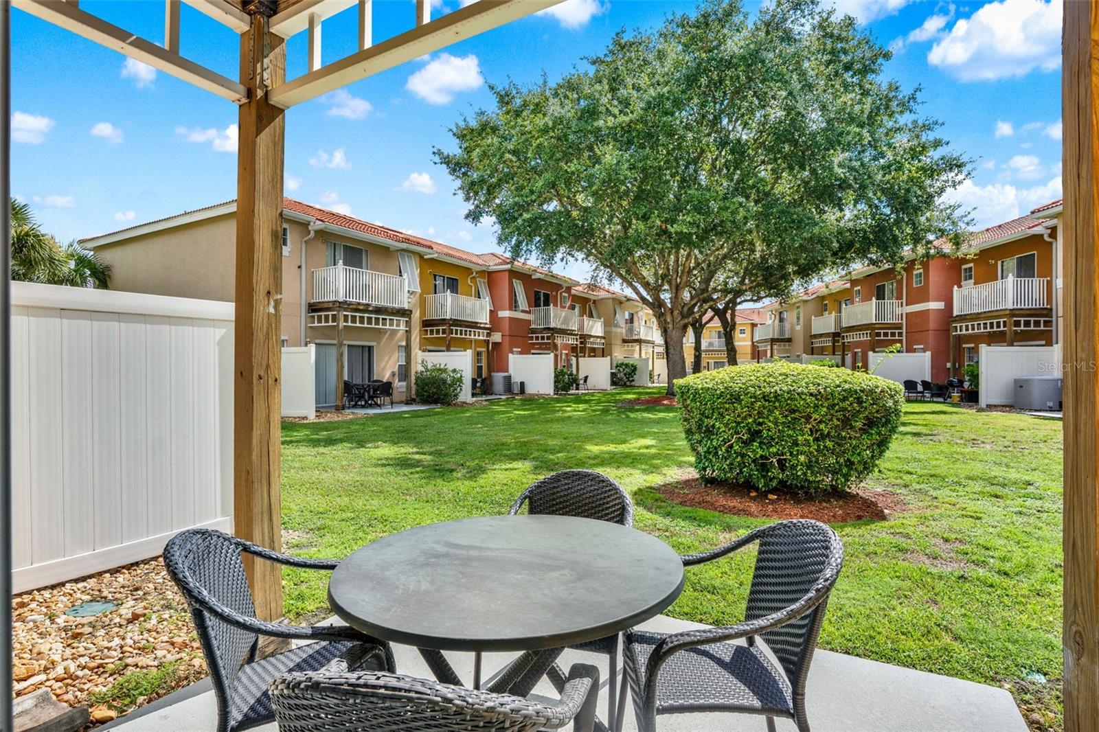Townhouse at 1086 PARK RIDGE CIR, KISSIMMEE, photo 23 of 57