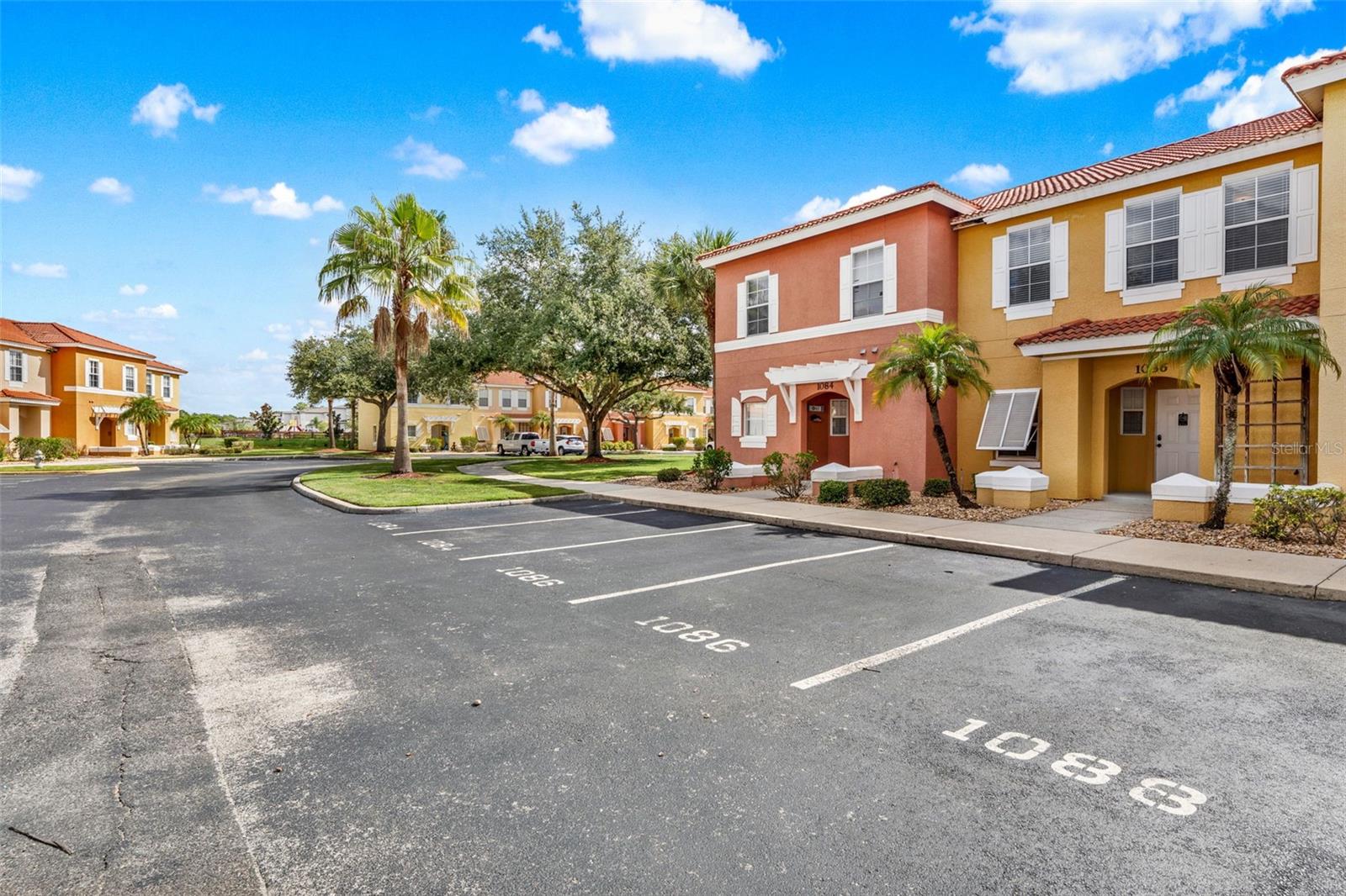 Townhouse at 1086 PARK RIDGE CIR, KISSIMMEE, photo 24 of 57