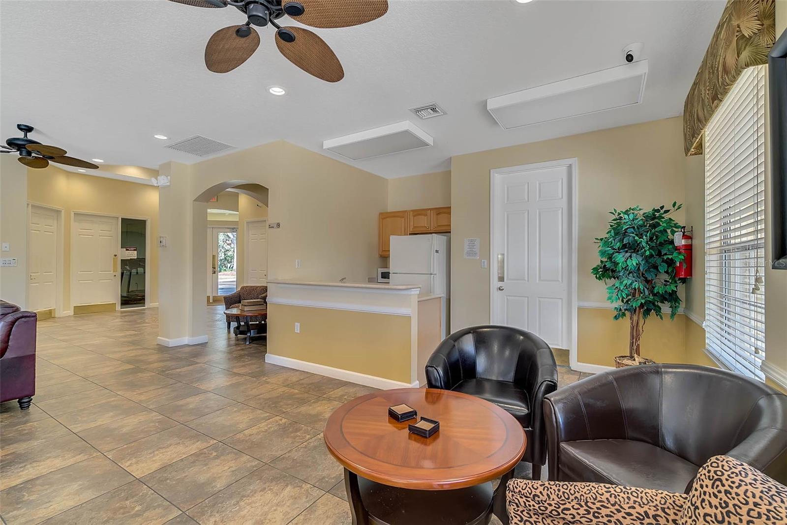 Townhouse at 1086 PARK RIDGE CIR, KISSIMMEE, photo 38 of 57