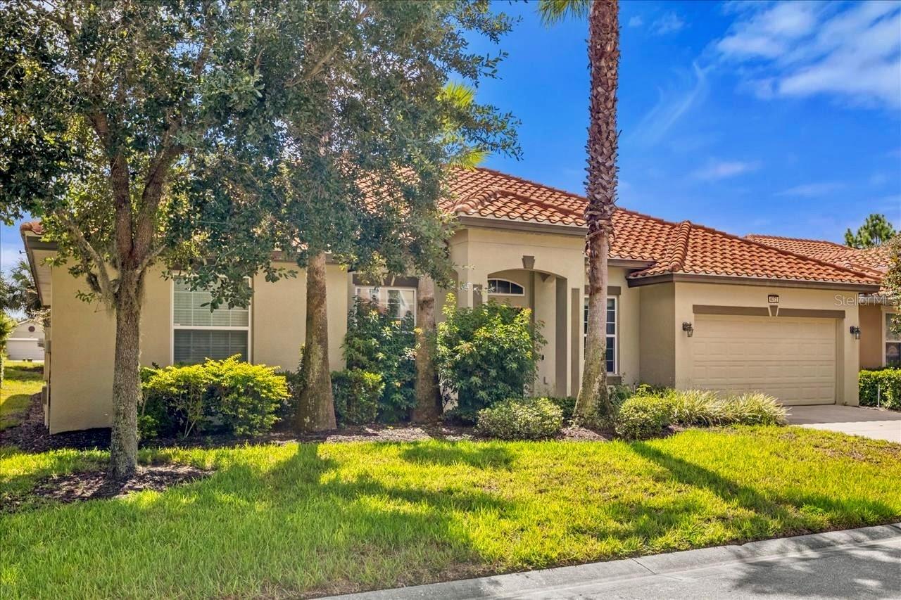 4072 OAKTREE DR