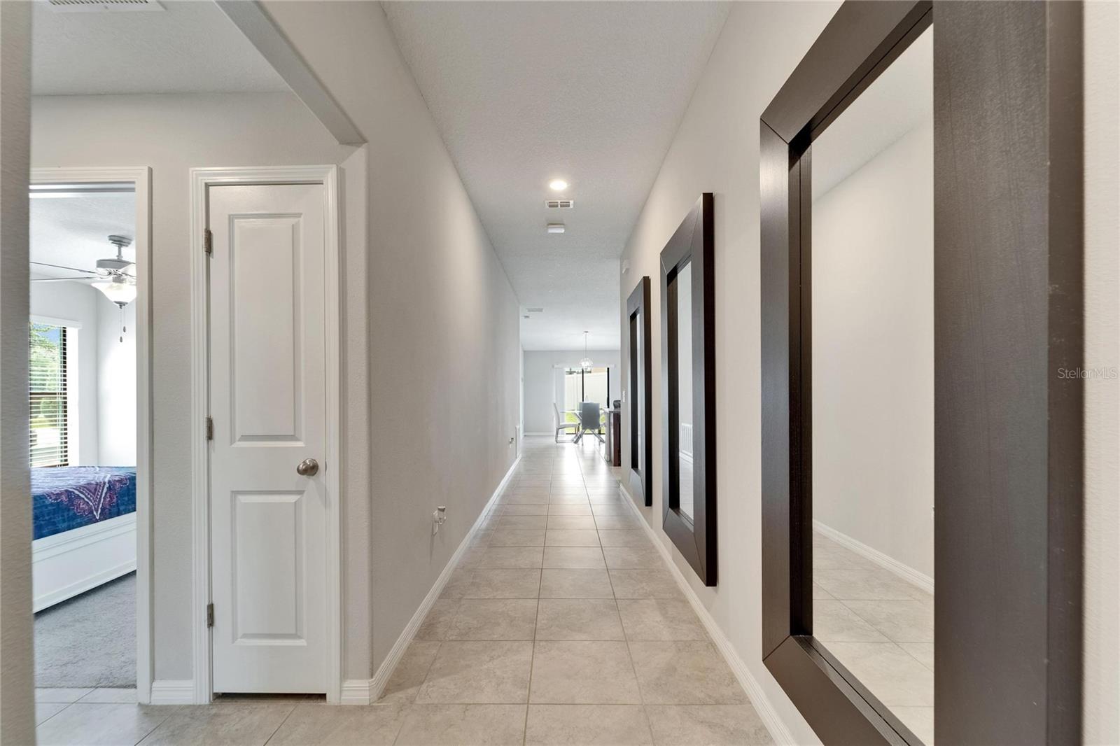 Single Family Residence at 10119 ROSE PETAL PL, RIVERVIEW, photo 6 of 25