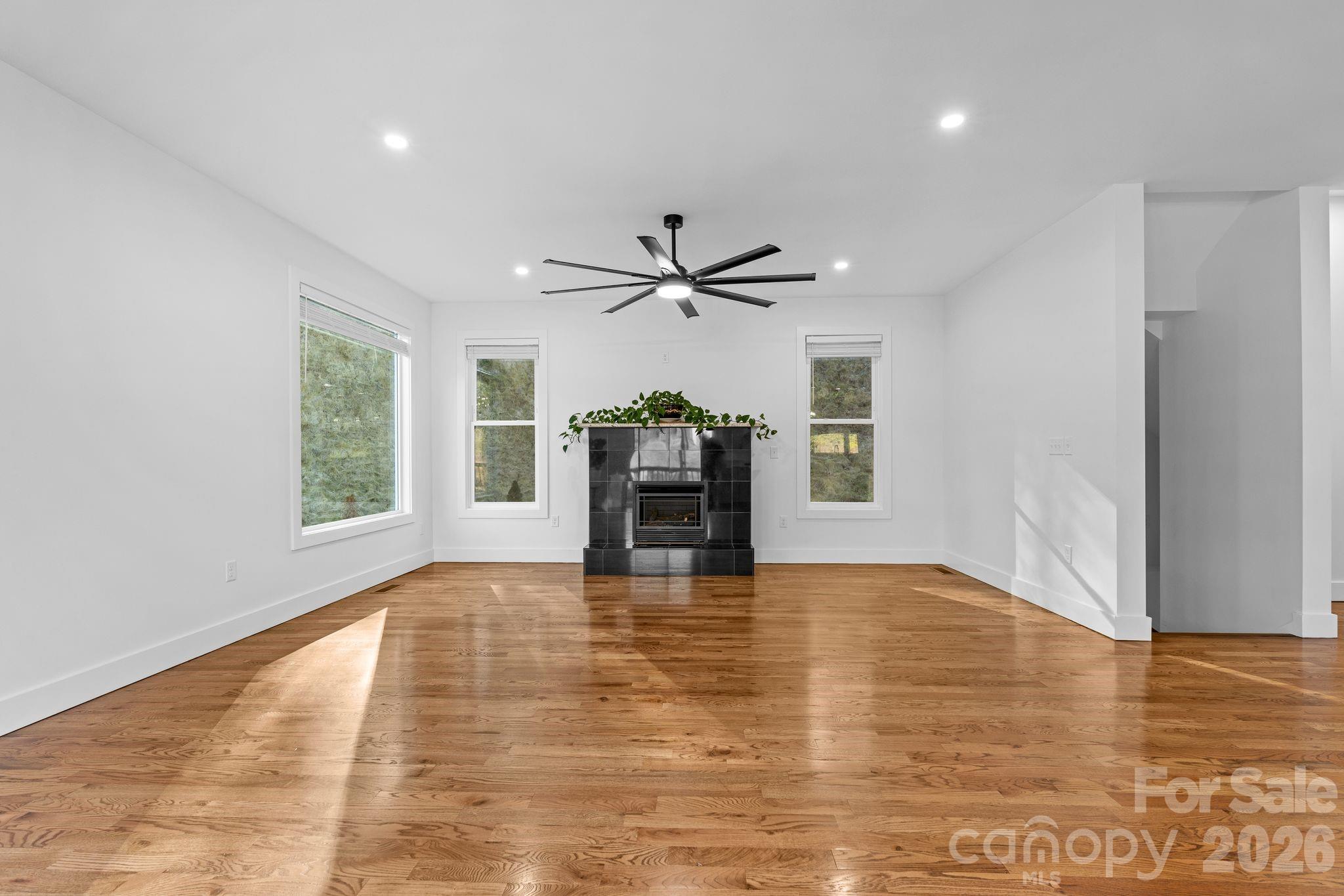 Single Family Residence at 115 Nader Avenue, Weaverville, photo 5 of 43