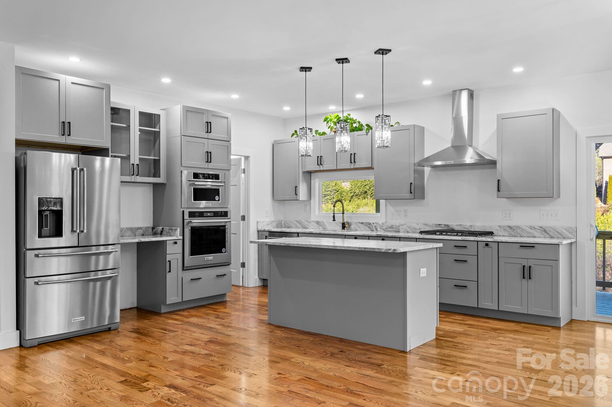 Single Family Residence at 115 Nader Avenue, Weaverville, photo 10 of 43