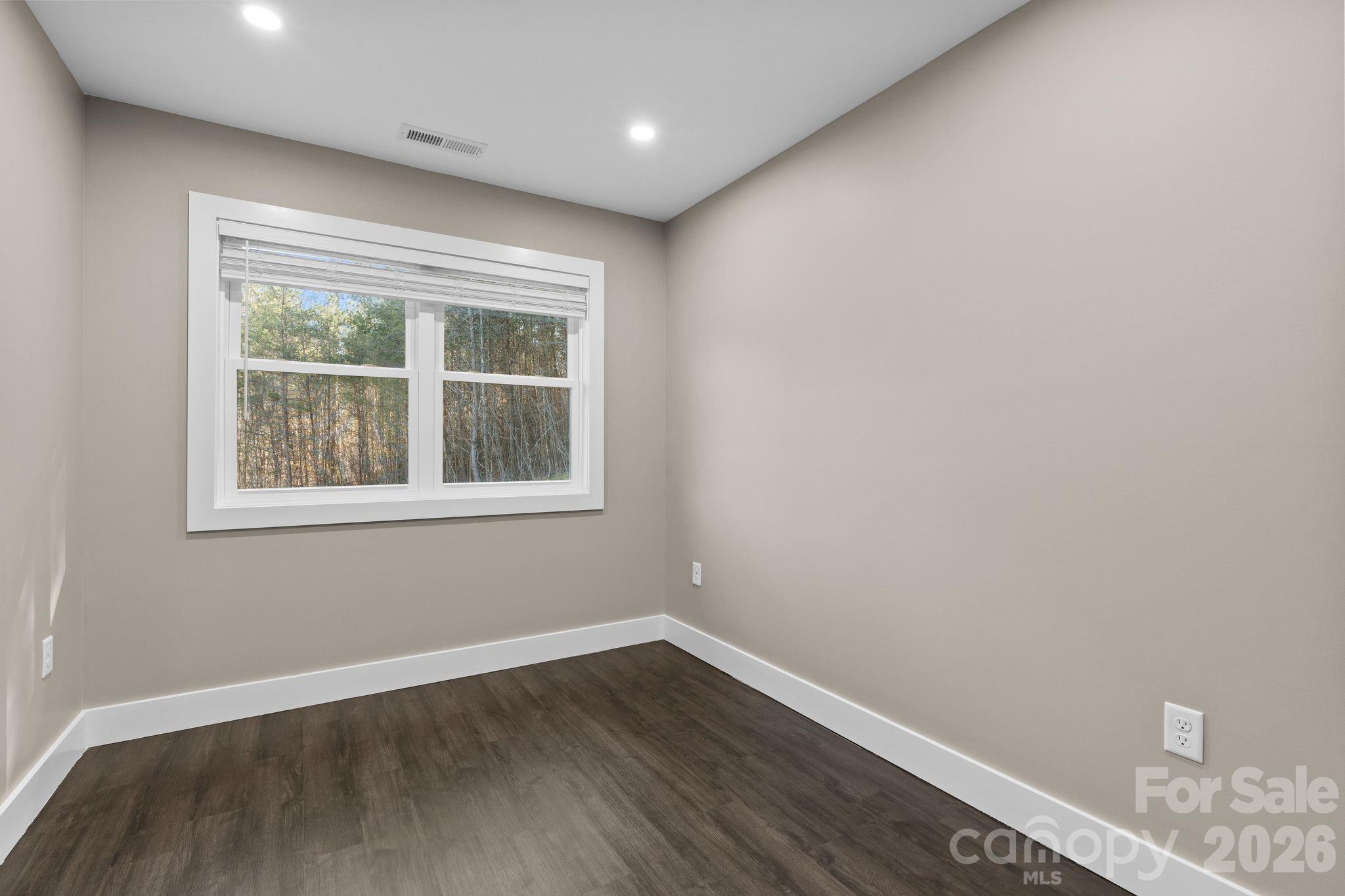 Single Family Residence at 115 Nader Avenue, Weaverville, photo 32 of 43