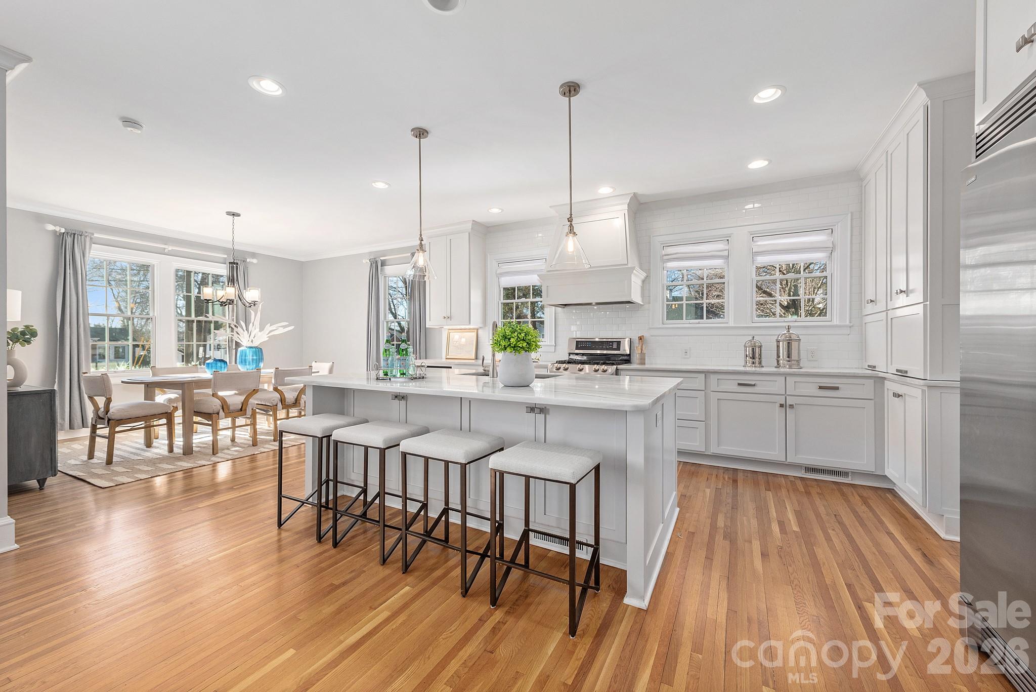 Single Family Residence at 27 Circle Drive, Belmont, photo 7 of 47