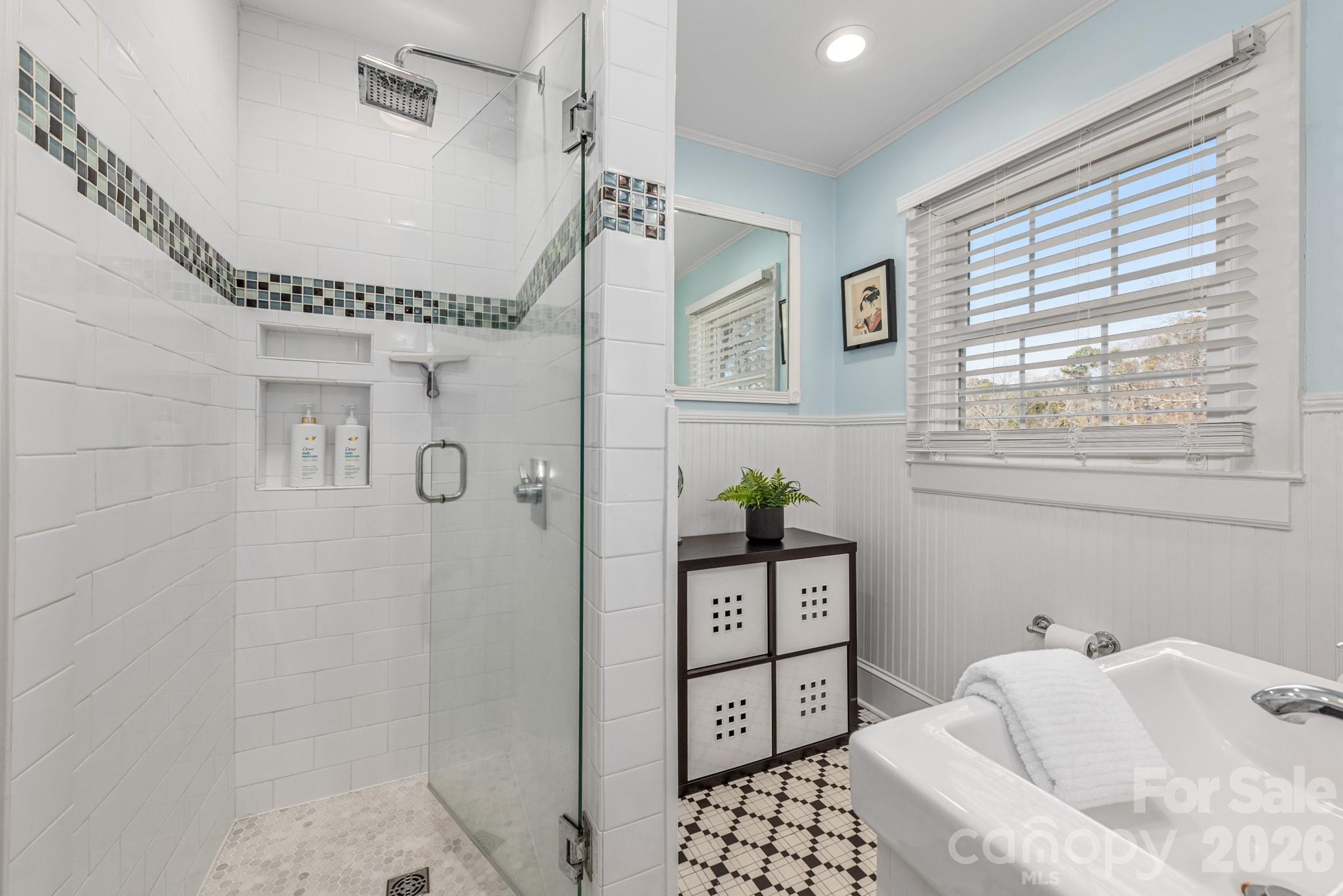 Single Family Residence at 27 Circle Drive, Belmont, photo 31 of 47