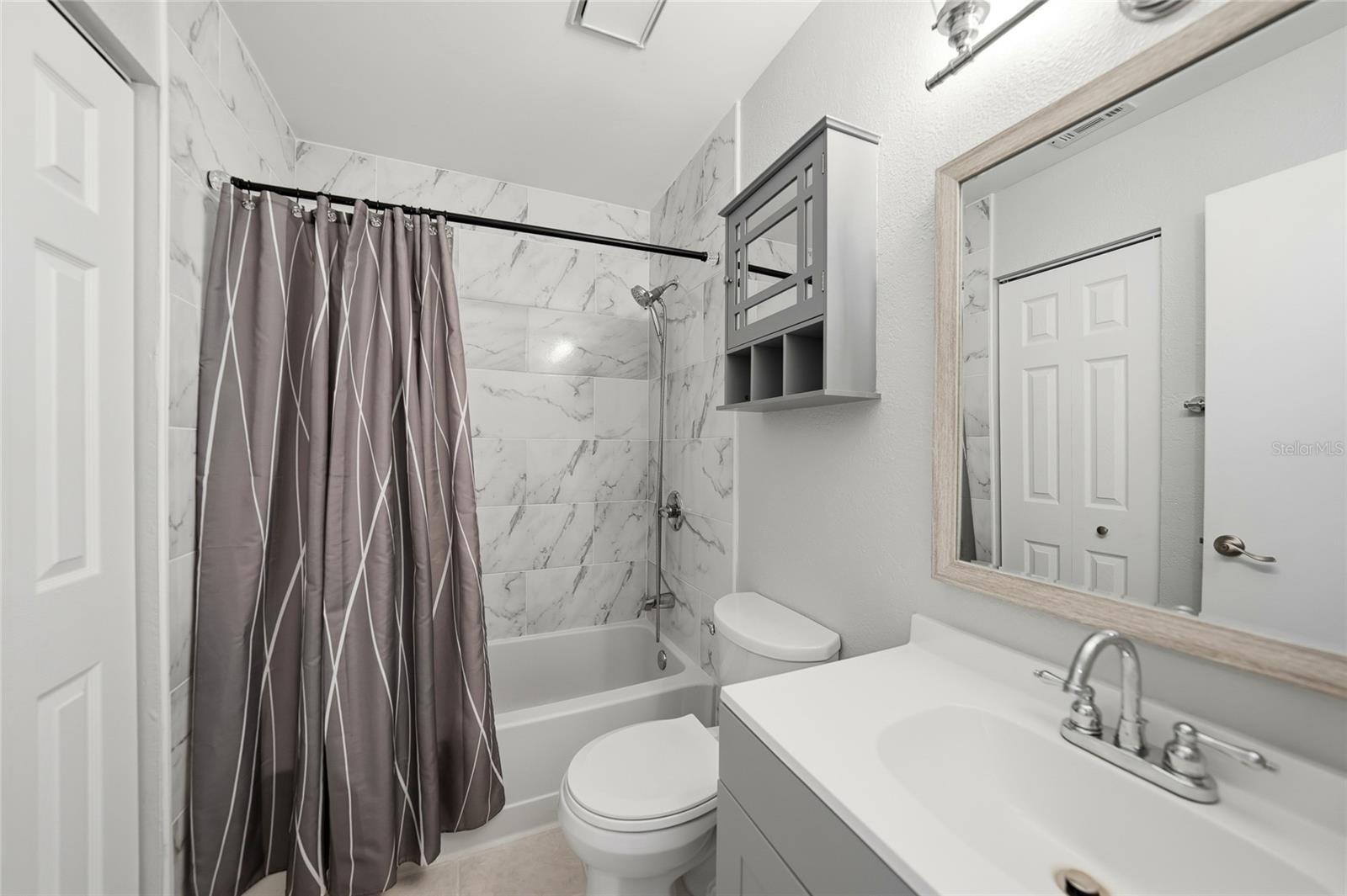 Single Family Residence at 18970 MCGRATH CIR, PORT CHARLOTTE, photo 18 of 28