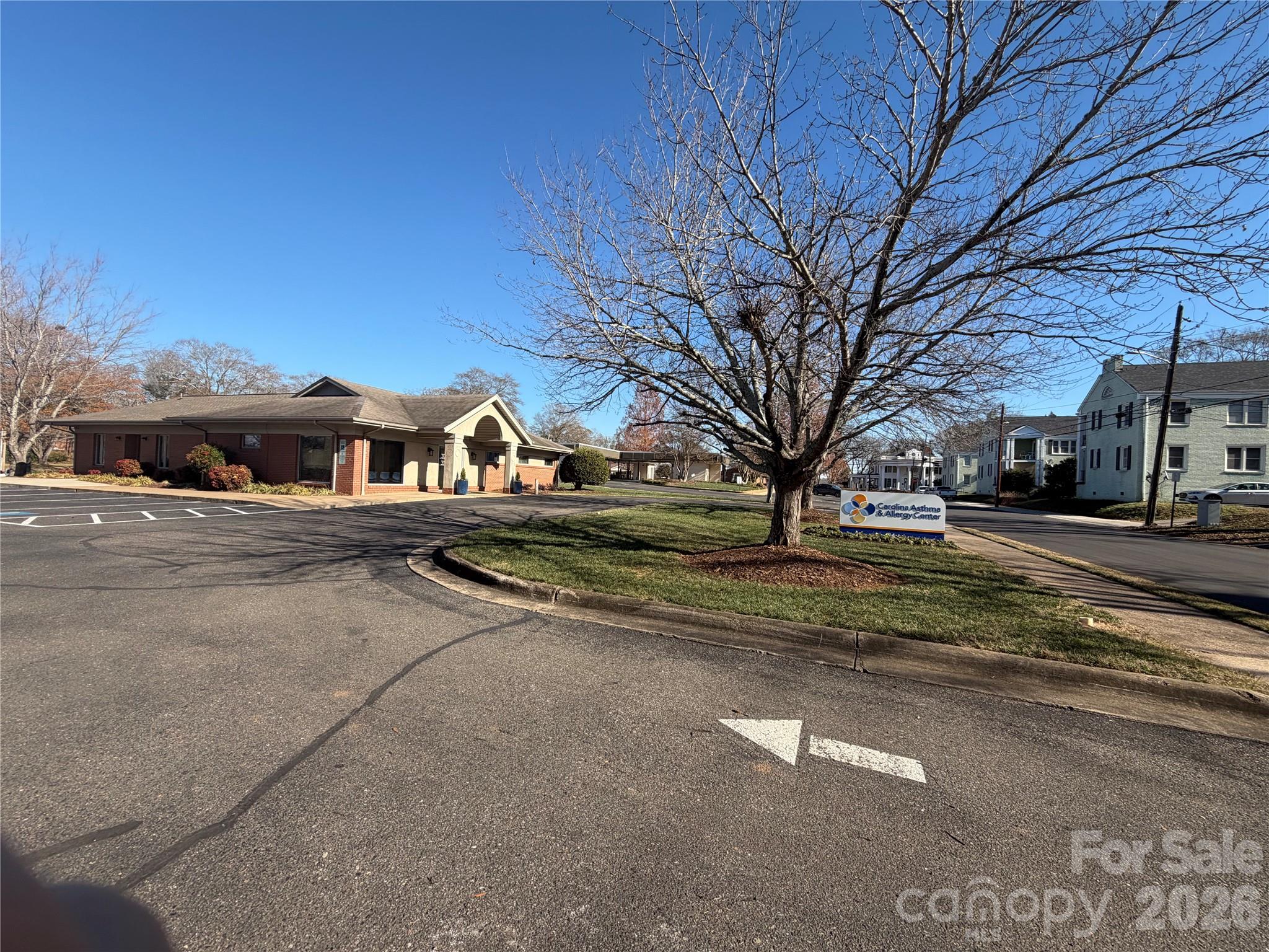 Medical at 114 Lee Street, Shelby, photo 2 of 13