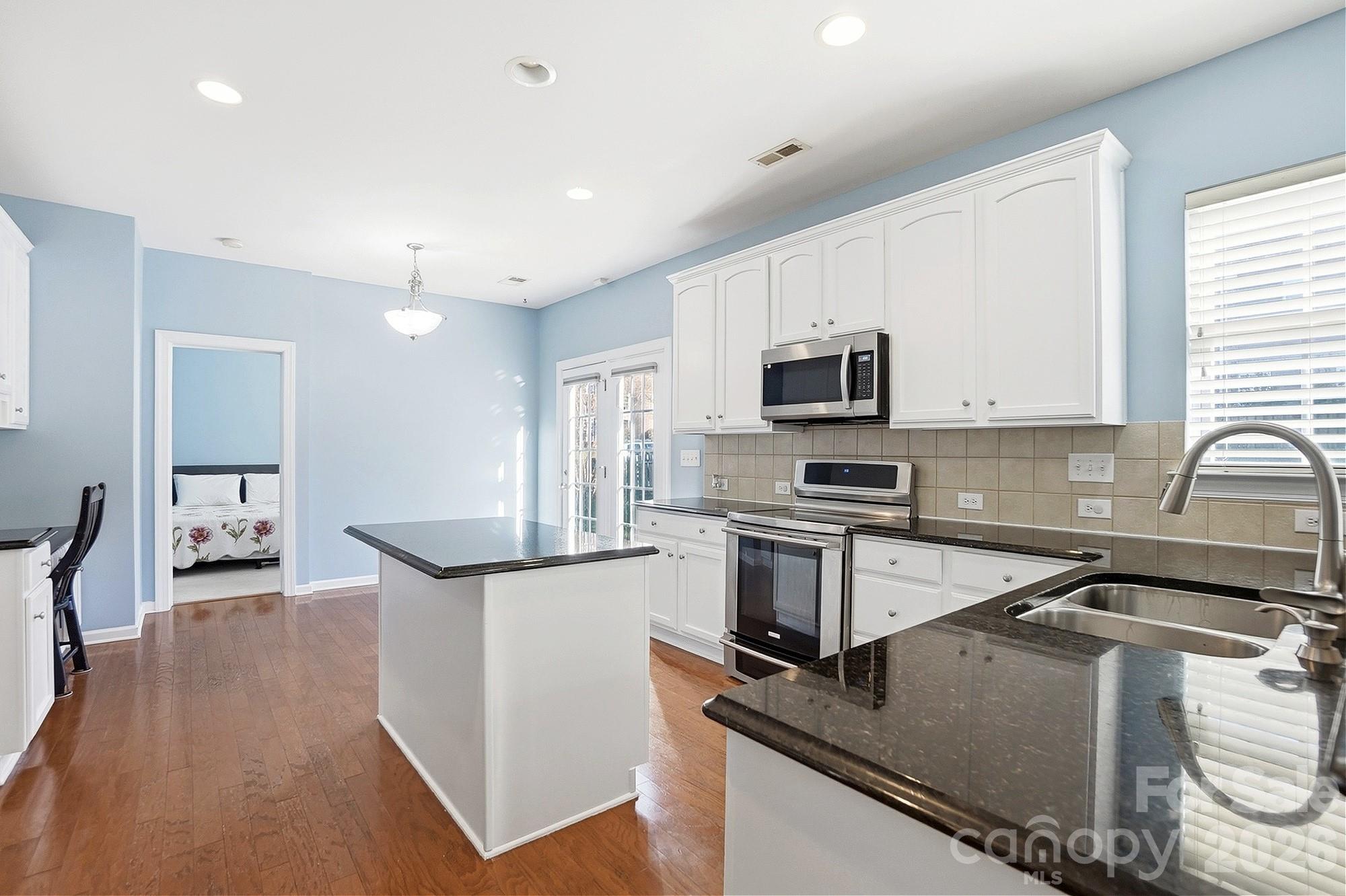 Chef's Dream Kitchen - 5008 Rosewater Lane, Indian Trail