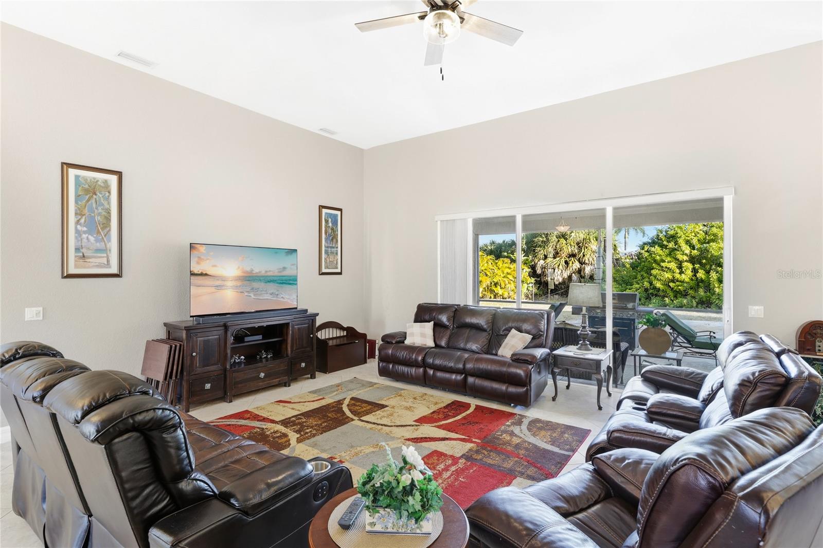 Single Family Residence at 17220 HORIZON LN, PORT CHARLOTTE, photo 7 of 33