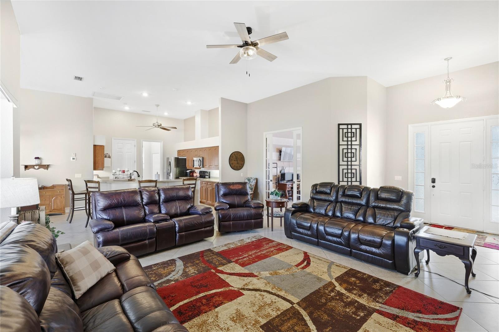 Single Family Residence at 17220 HORIZON LN, PORT CHARLOTTE, photo 9 of 33