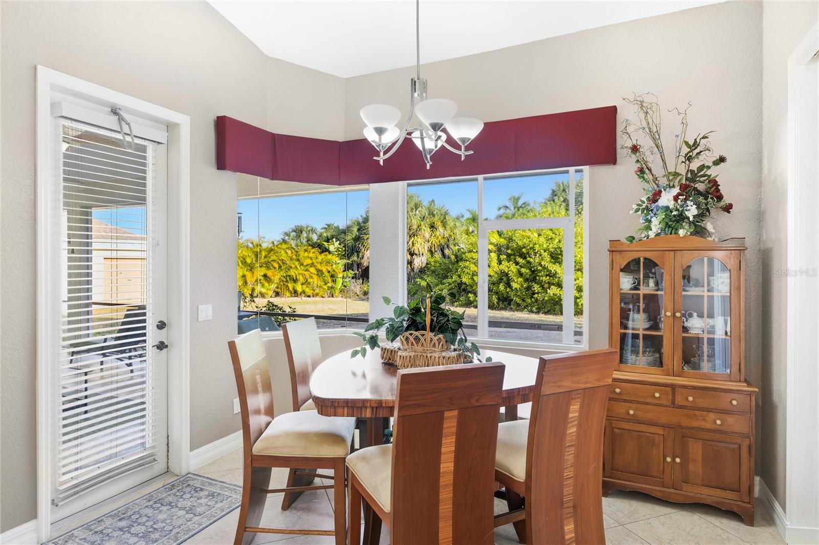 Single Family Residence at 17220 HORIZON LN, PORT CHARLOTTE, photo 13 of 33