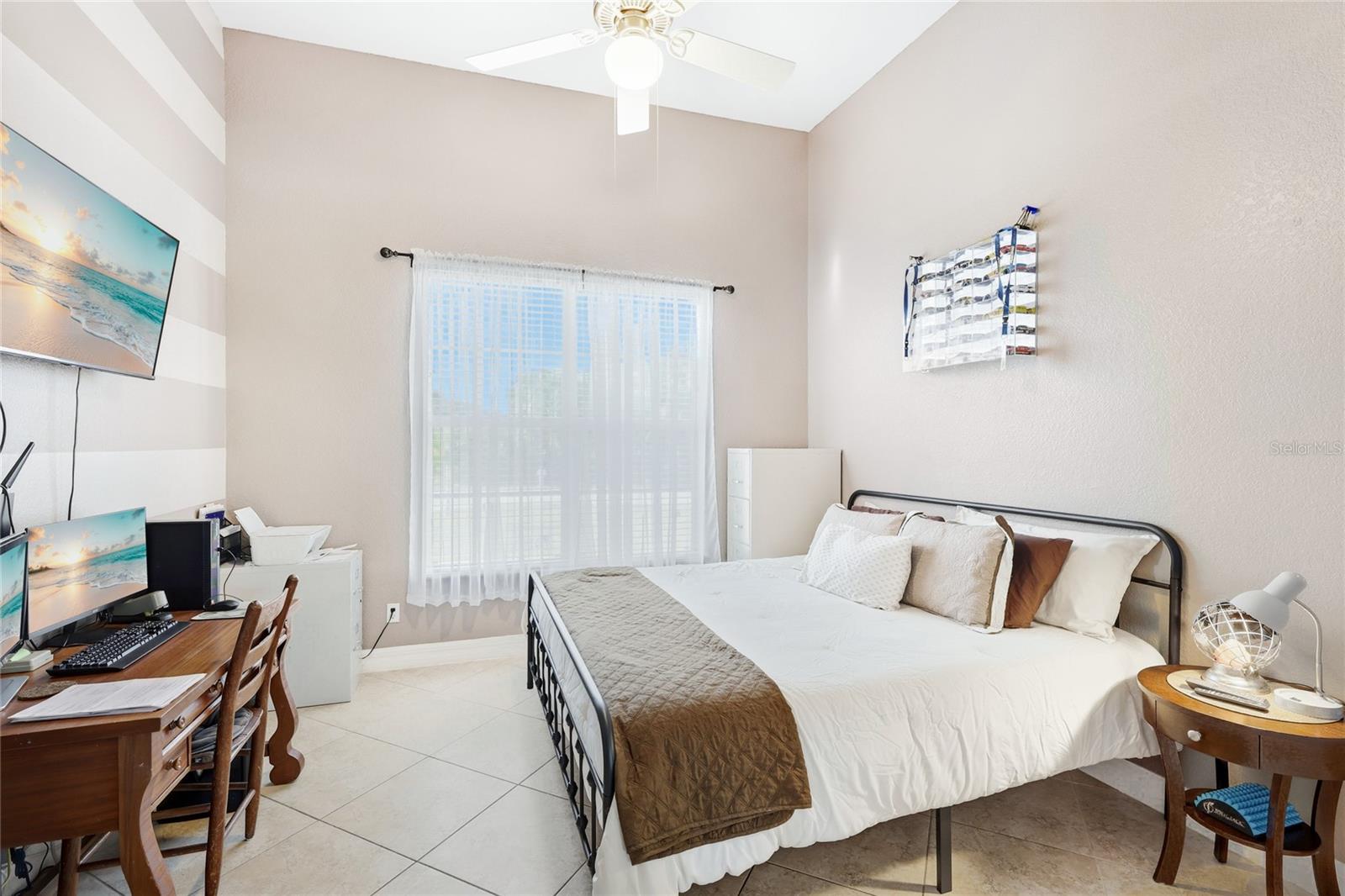 Single Family Residence at 17220 HORIZON LN, PORT CHARLOTTE, photo 19 of 33