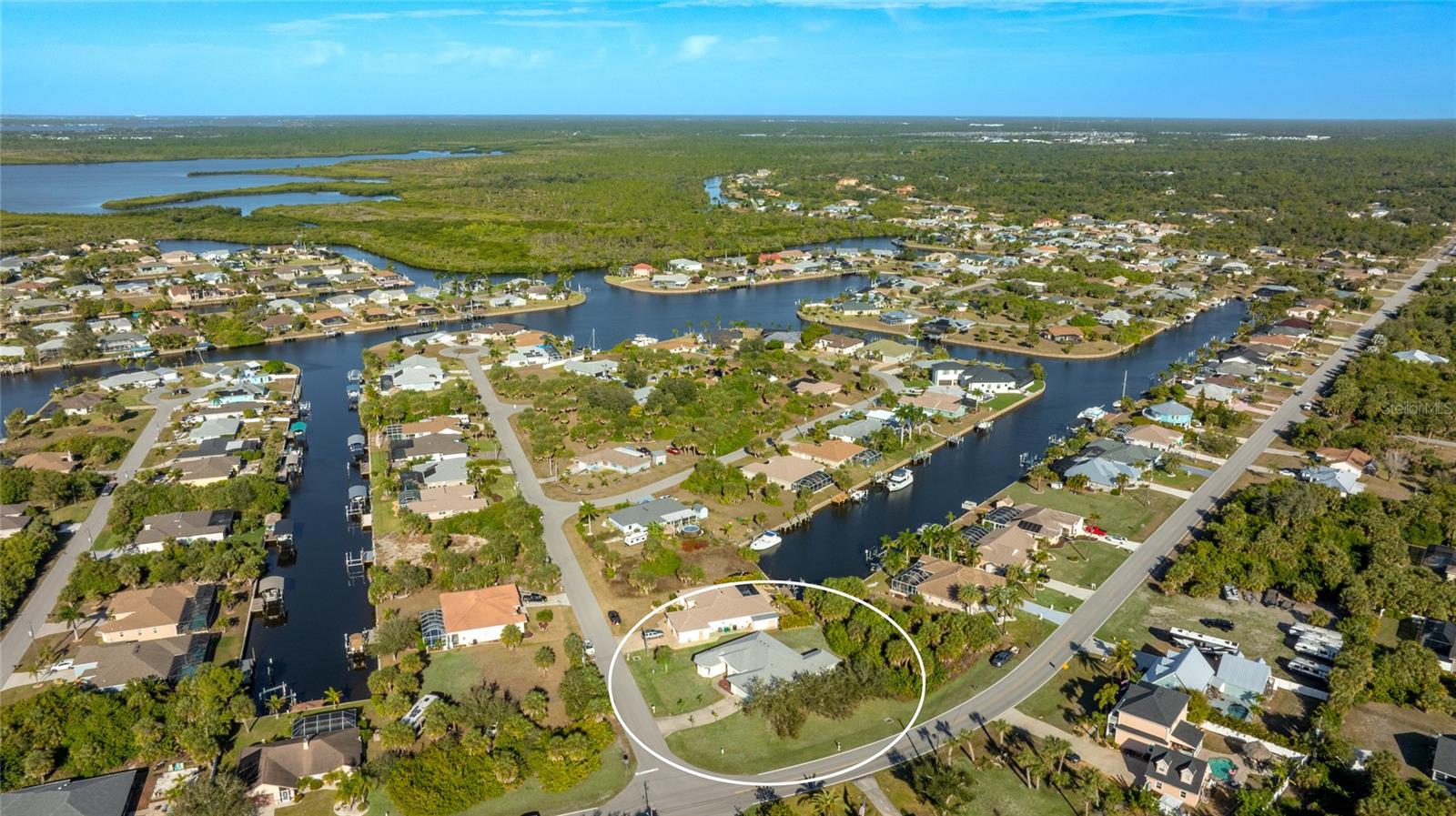 Single Family Residence at 17220 HORIZON LN, PORT CHARLOTTE, photo 32 of 33