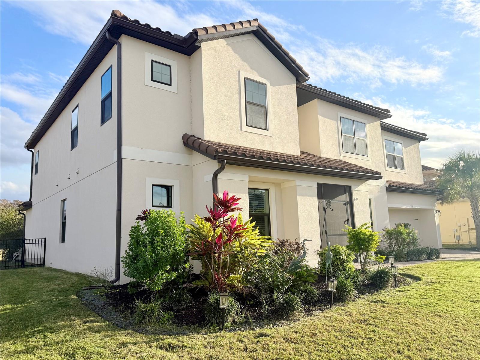 Single Family Residence at 920 WINDLASS CT, KISSIMMEE, photo 5 of 50