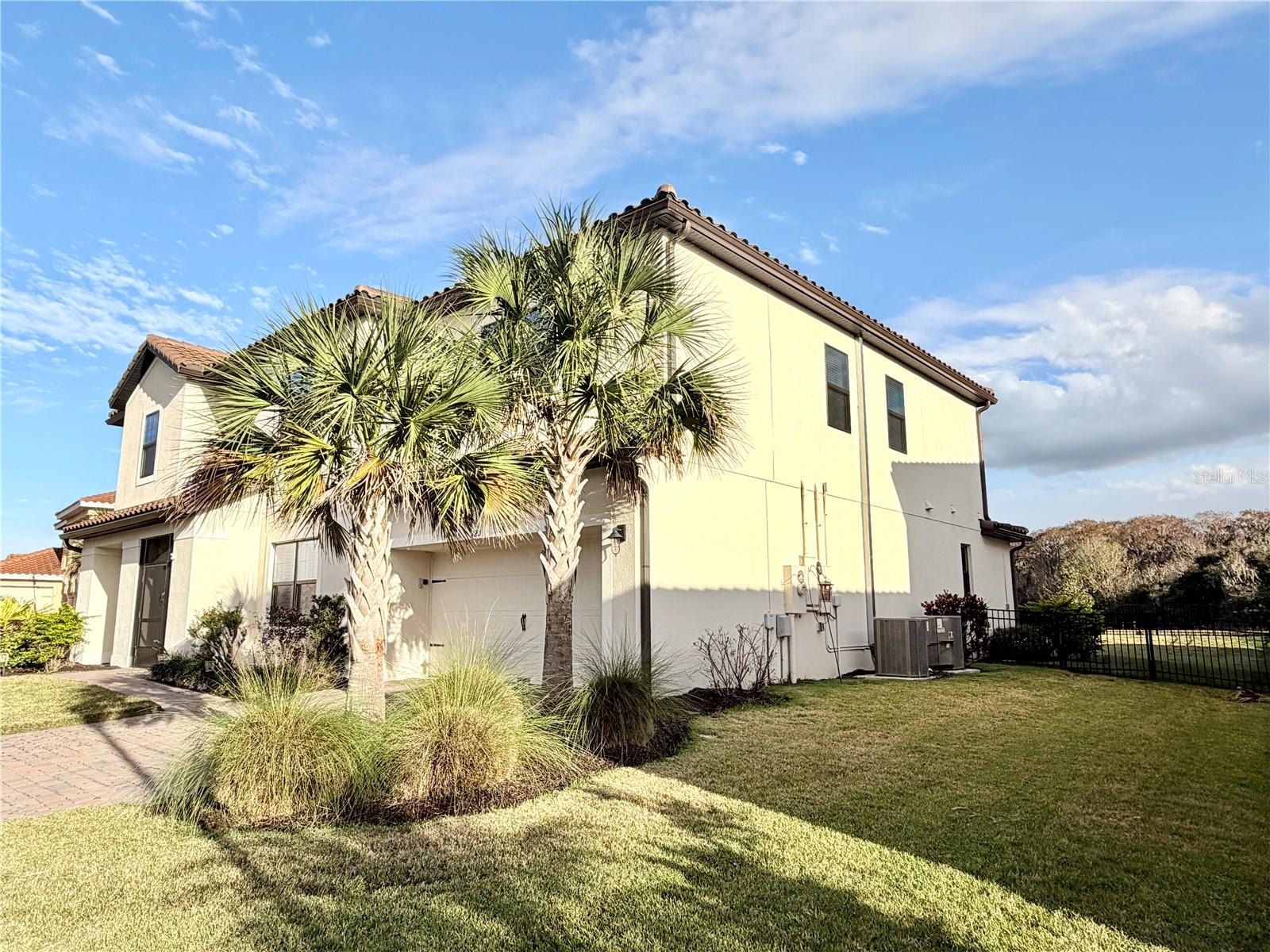 Single Family Residence at 920 WINDLASS CT, KISSIMMEE, photo 7 of 50