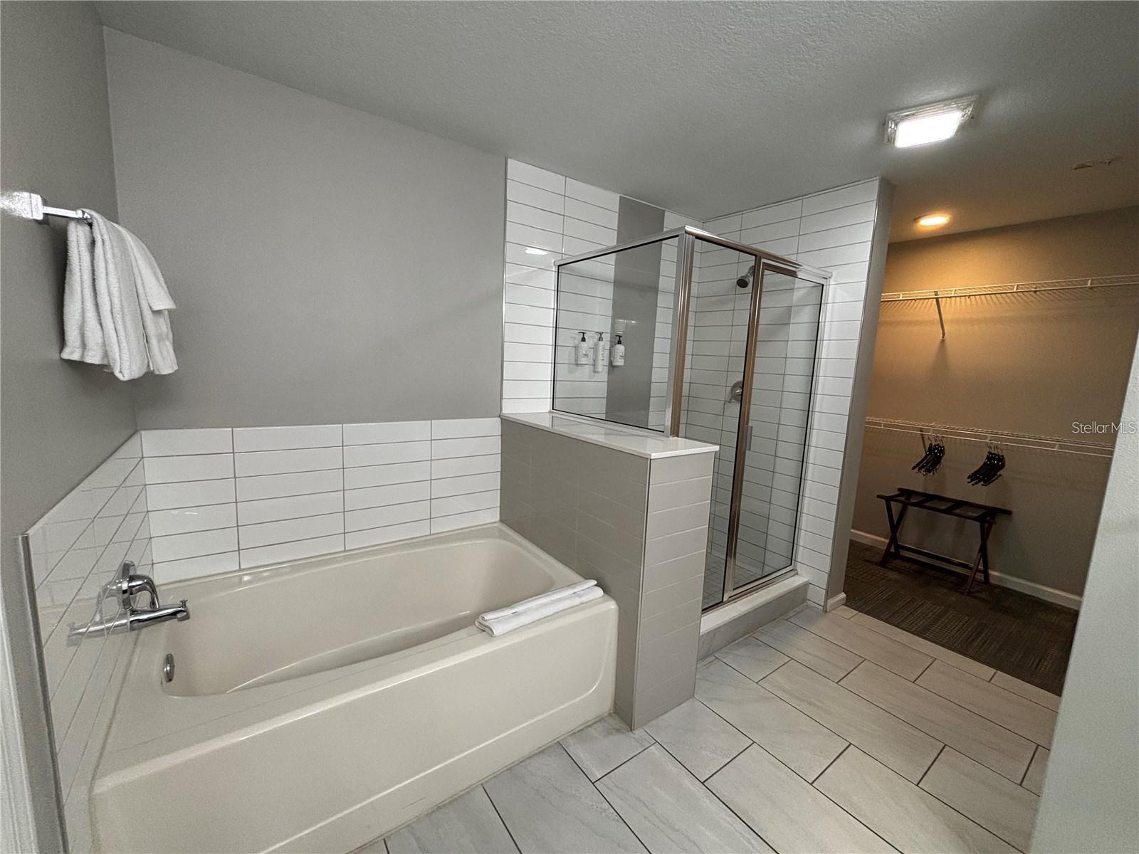 Condo - Hotel at 14501 GROVE RESORT AVE #1503, WINTER GARDEN, photo 18 of 41