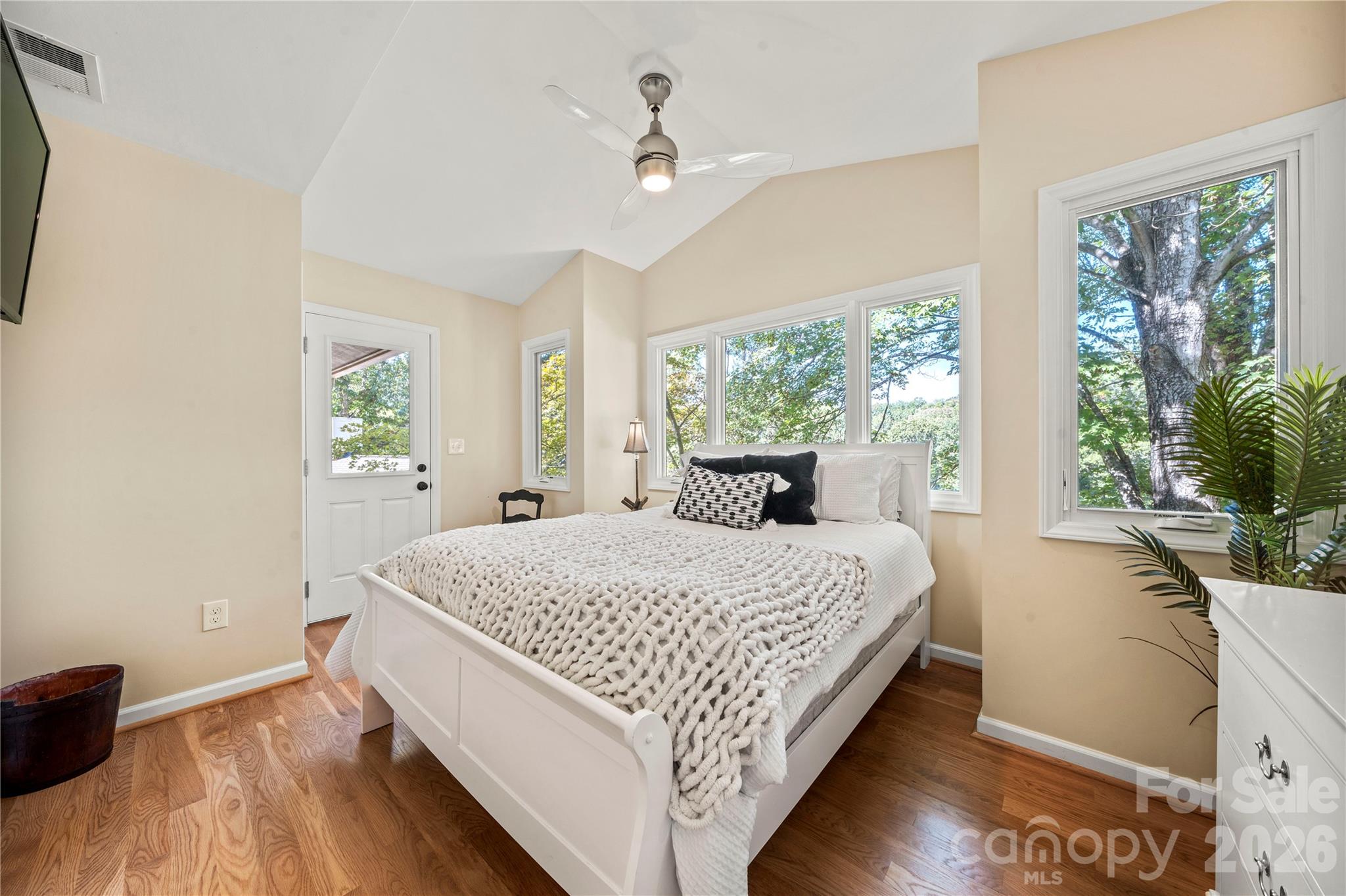 guest bedroom with porch - 12 Cove Road, Clover