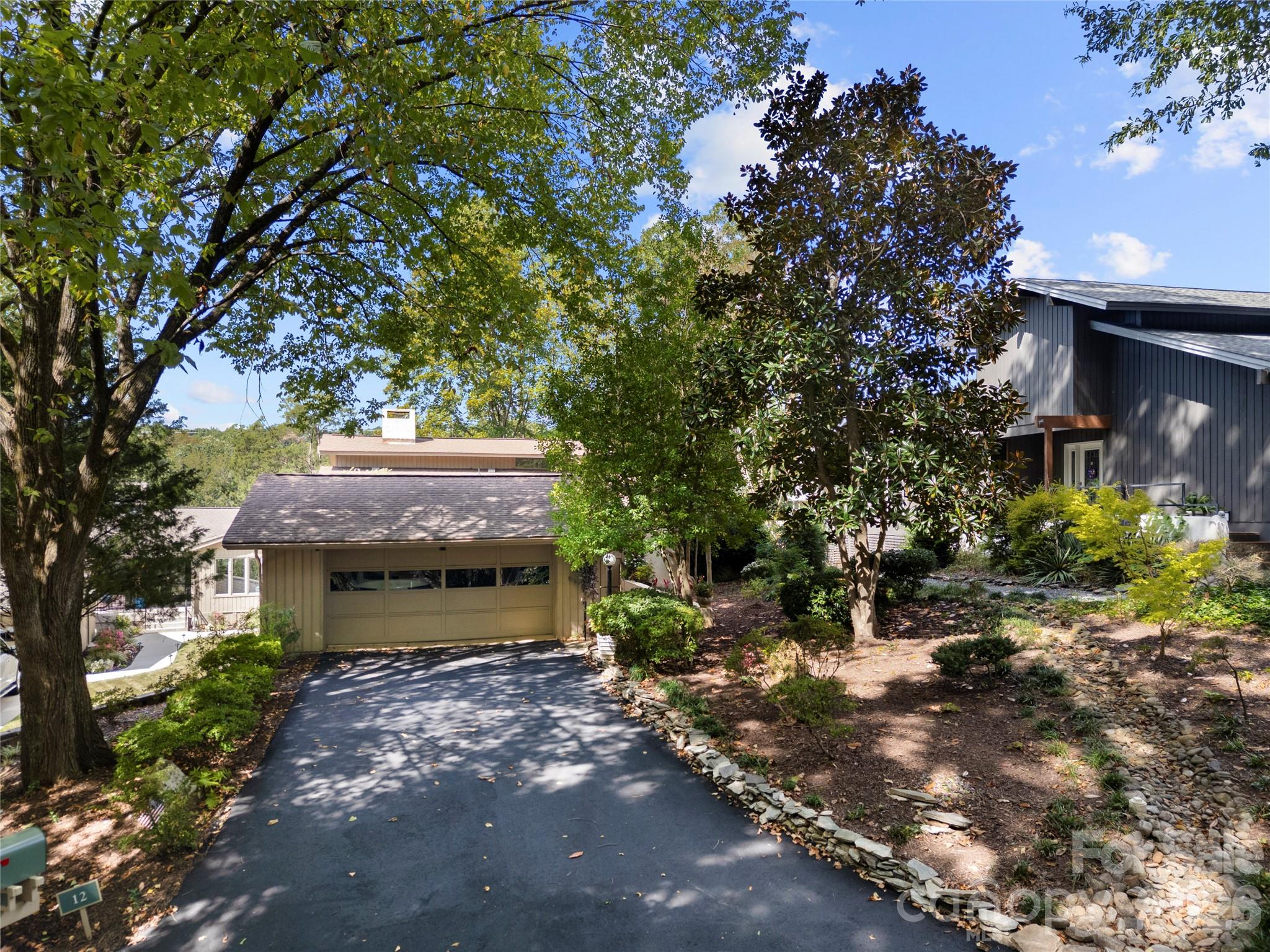 newly paved driveway to the detached 2 car garage - 12 Cove Road, Clover