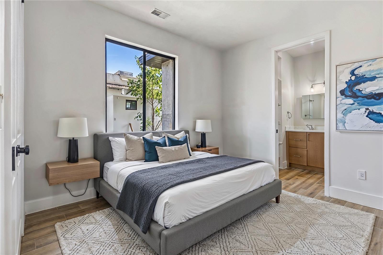 Virtually Staged - 14192 FORT MYERS AVE, PORT CHARLOTTE