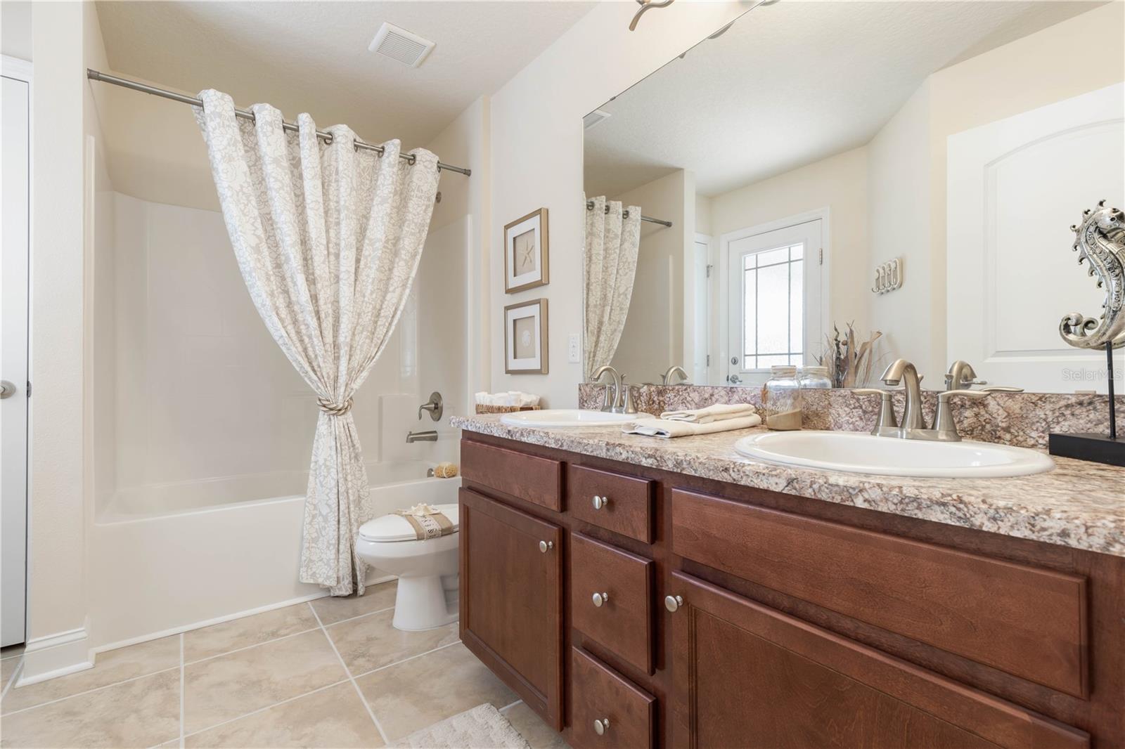 Single Family Residence at 1 PHEASANT DR, PALM COAST, photo 19 of 31