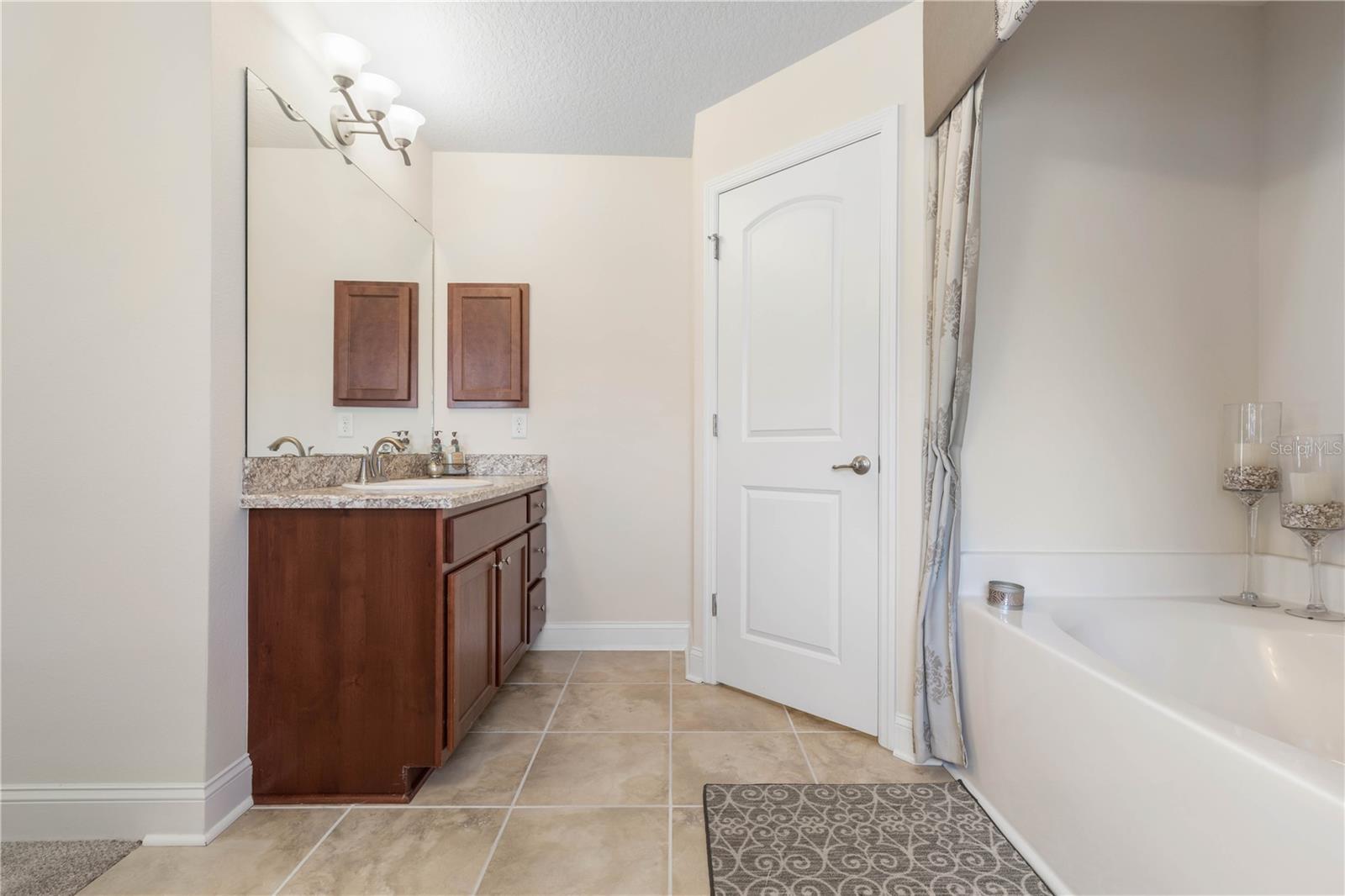 Single Family Residence at 1 PHEASANT DR, PALM COAST, photo 25 of 31