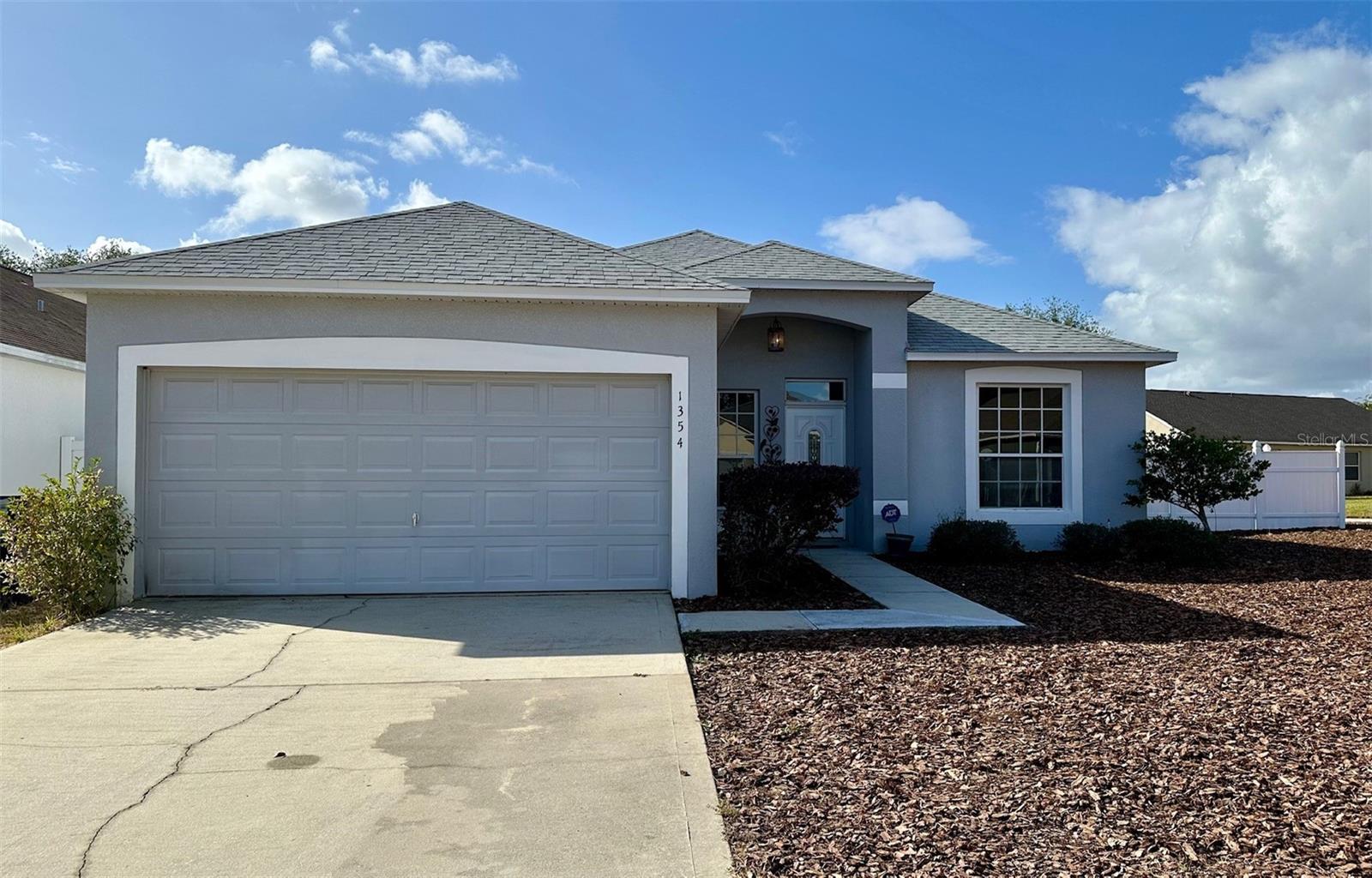 1354 KNOLLWOOD DR