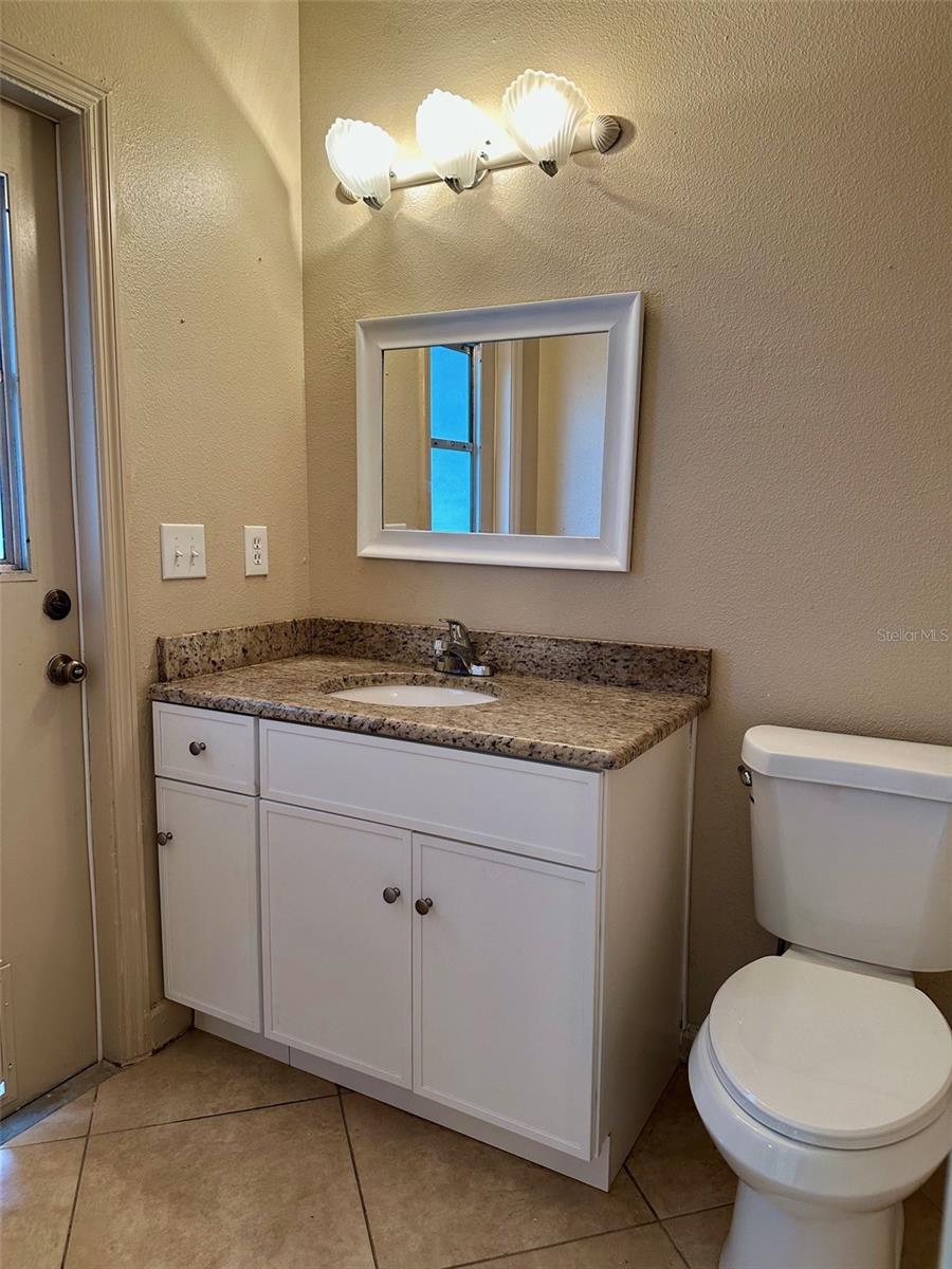 Single Family Residence at 1354 KNOLLWOOD DR, DAVENPORT, photo 15 of 24