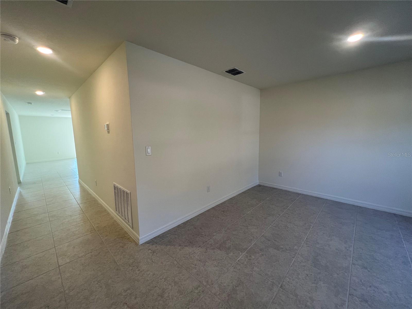 Single Family Residence at 87 BRESSLER LN, PALM COAST, photo 4 of 23