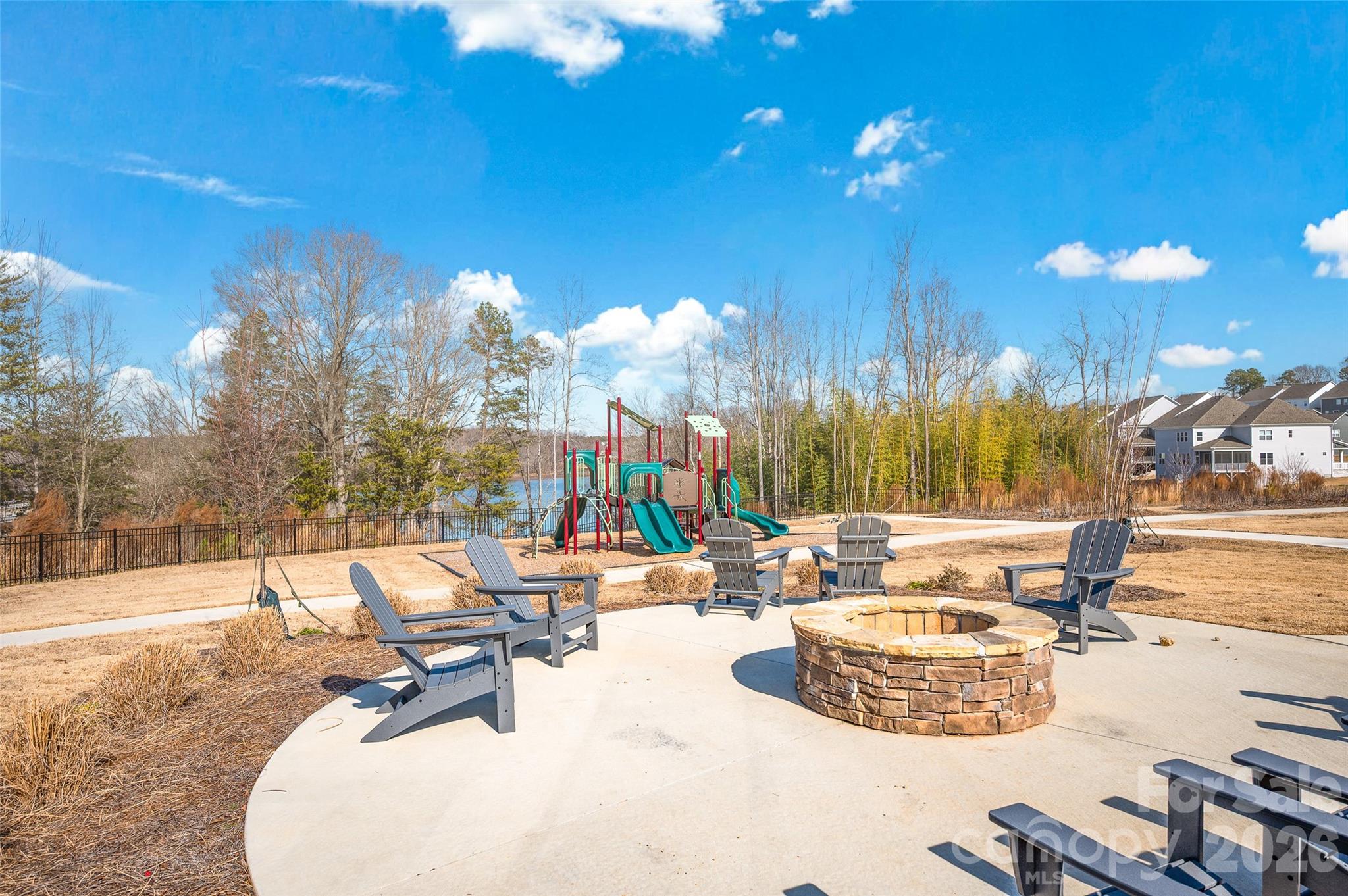 Community Fire pit by the playground - 309 W Waterlynn Road, Mooresville