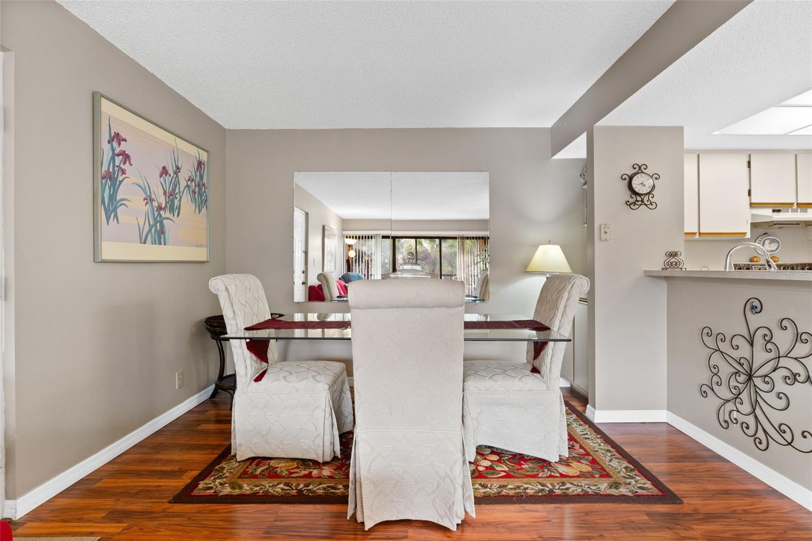 Dining - 19505 QUESADA AVE #S208, PORT CHARLOTTE