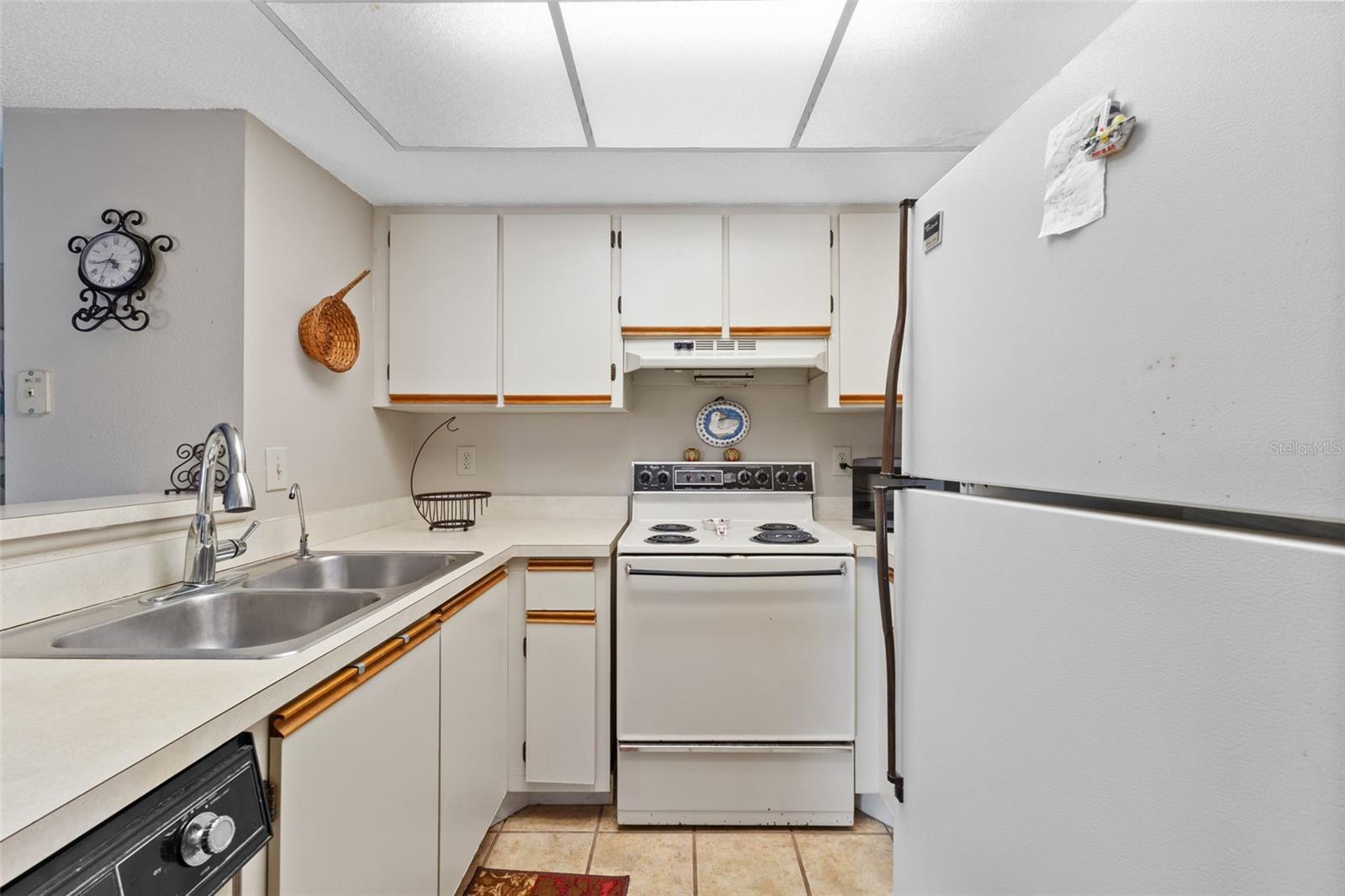 Kitchen - 19505 QUESADA AVE #S208, PORT CHARLOTTE