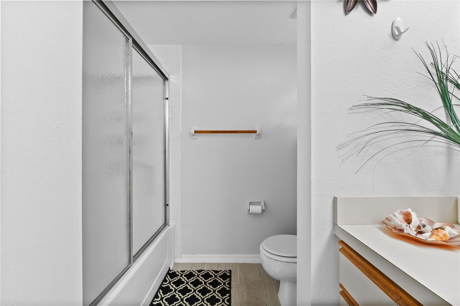 Bathroom - 19505 QUESADA AVE #S208, PORT CHARLOTTE