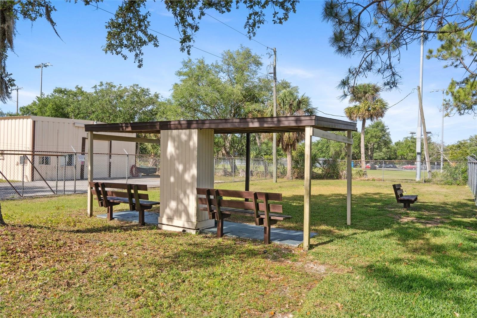 Dog run - 19505 QUESADA AVE #S208, PORT CHARLOTTE