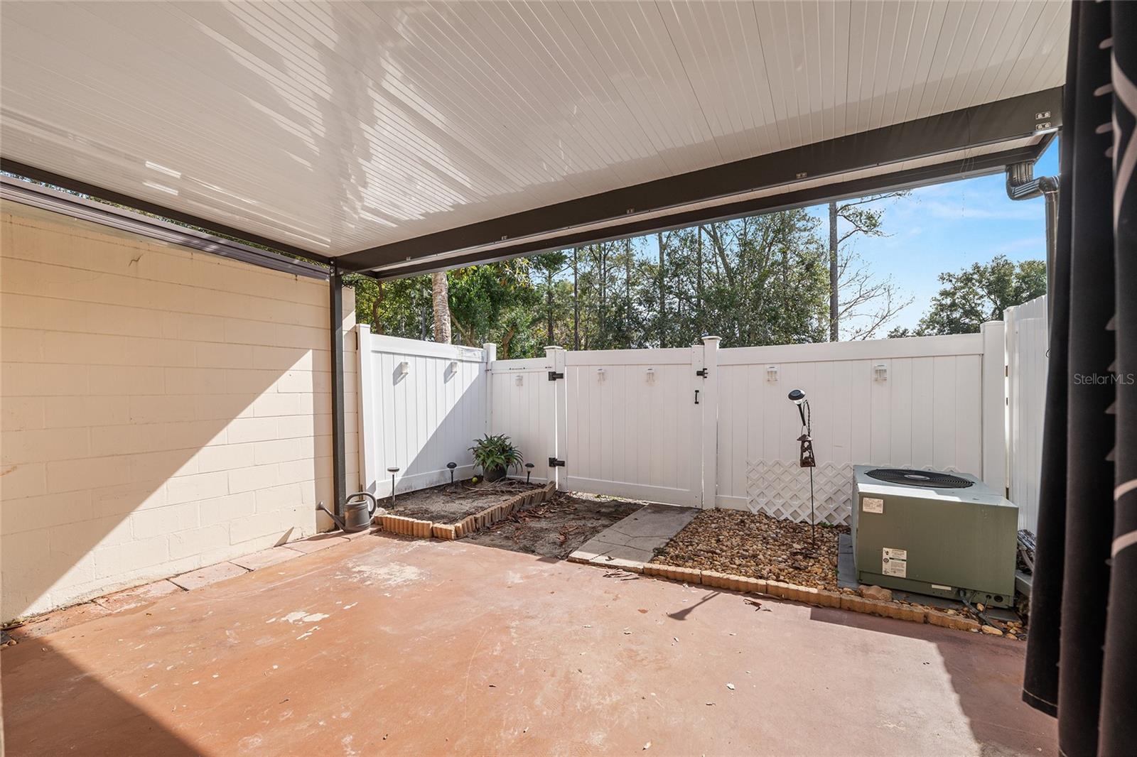 Villa at 9951 SW 88TH COURT RD #C, OCALA, photo 35 of 46