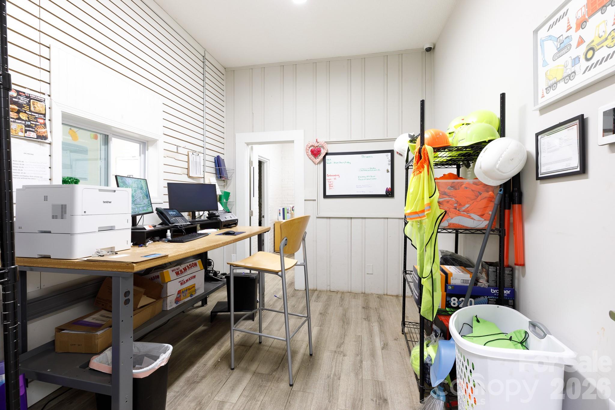 Office at 624 Saluda Street, Rock Hill, photo 3 of 28