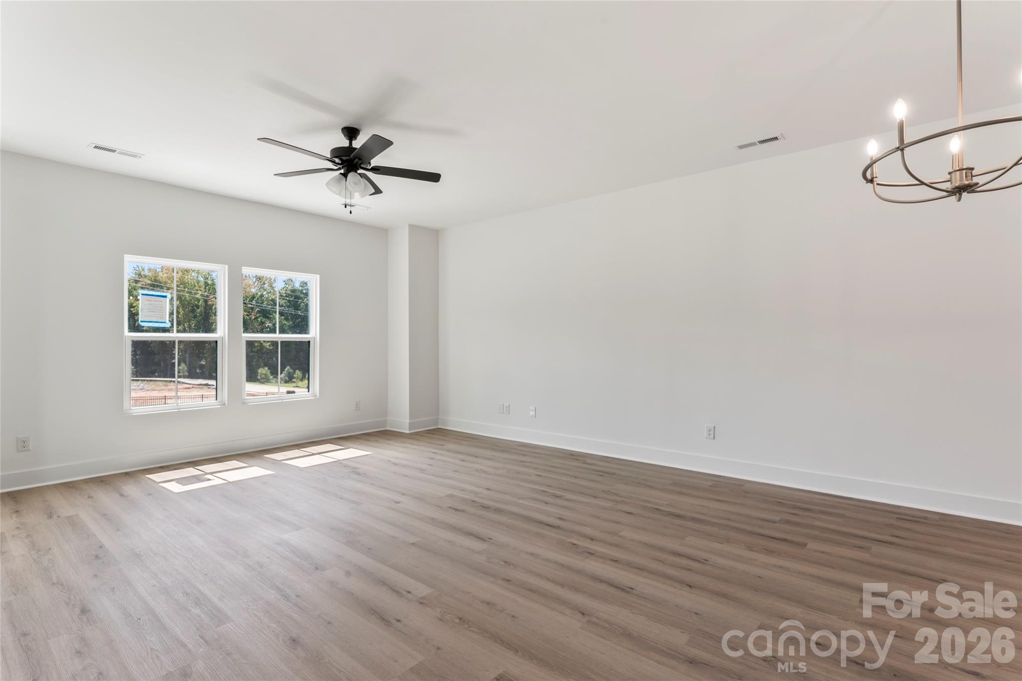 Townhouse at 309 Yaupon Court, Fort Mill, photo 8 of 42